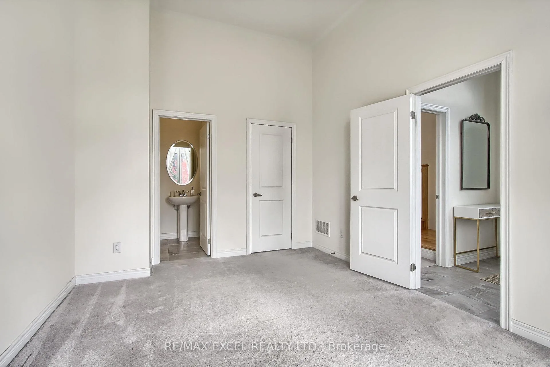 Photo 35 of 8 Lord Melborne Street, Markham, Victoria Square — HOMEH