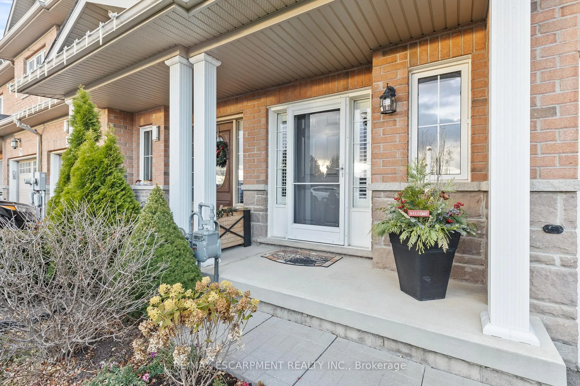 Photo 6 of Unit 37, 170 Palacebeach Trail, Hamilton, Stoney Creek — HOMEH