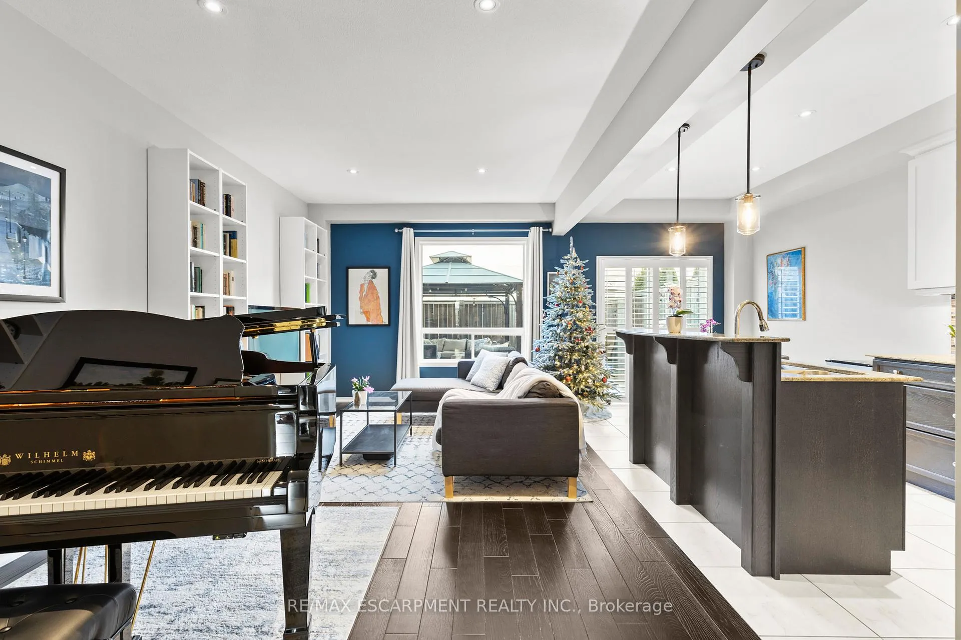 Photo 9 of Unit 37, 170 Palacebeach Trail, Hamilton, Stoney Creek — HOMEH