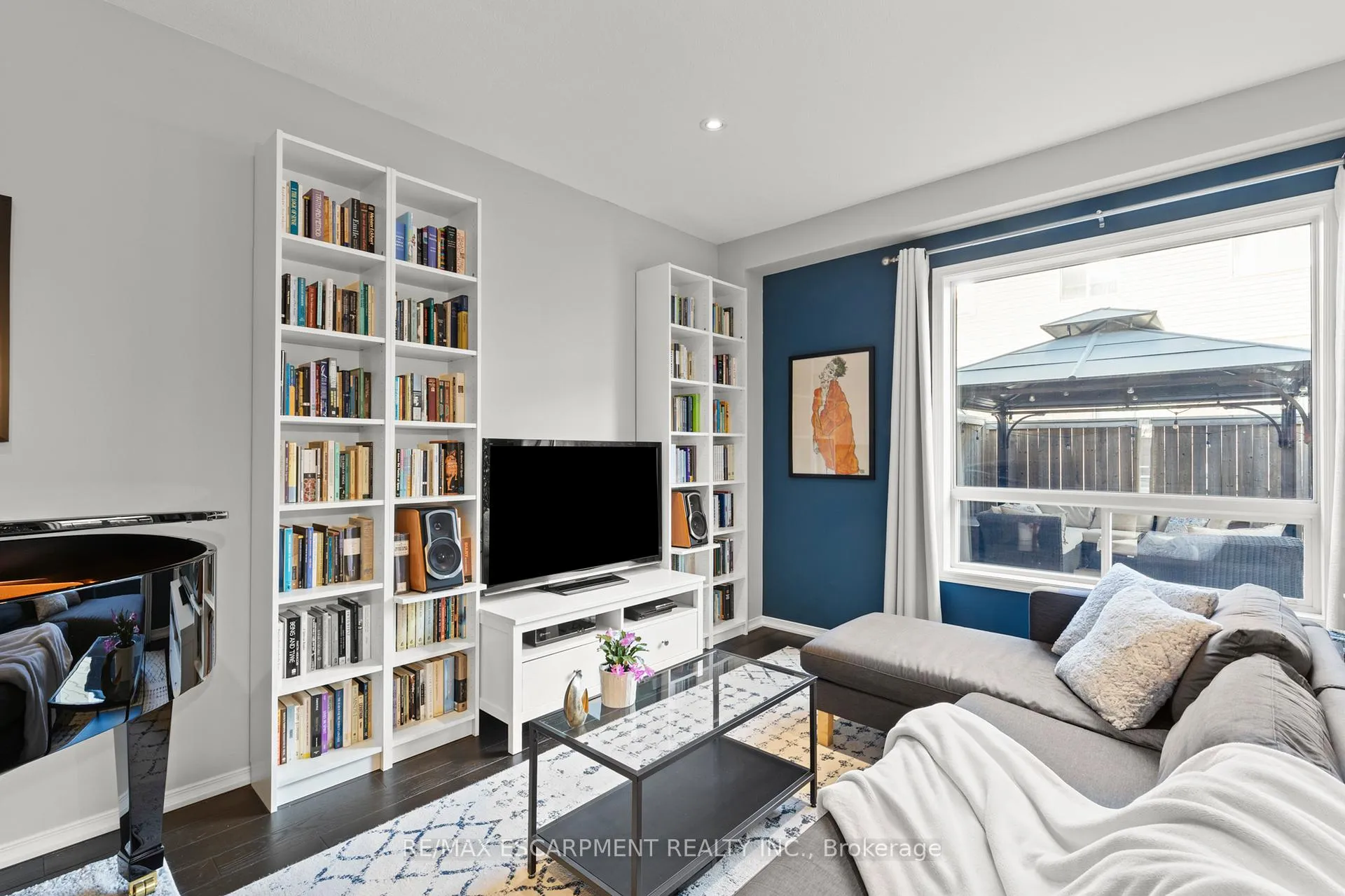 Photo 10 of Unit 37, 170 Palacebeach Trail, Hamilton, Stoney Creek — HOMEH