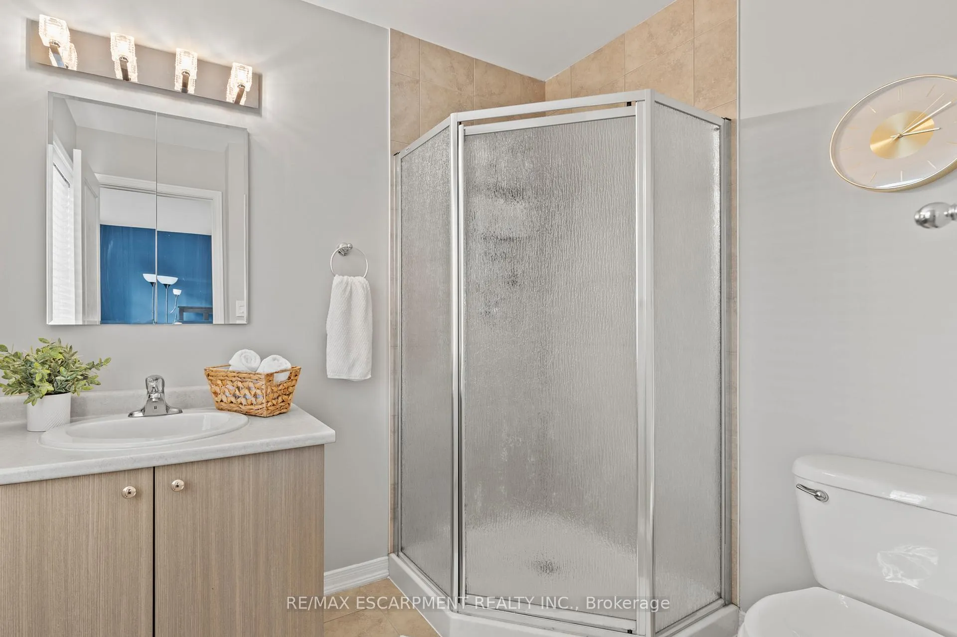Photo 26 of Unit 37, 170 Palacebeach Trail, Hamilton, Stoney Creek — HOMEH