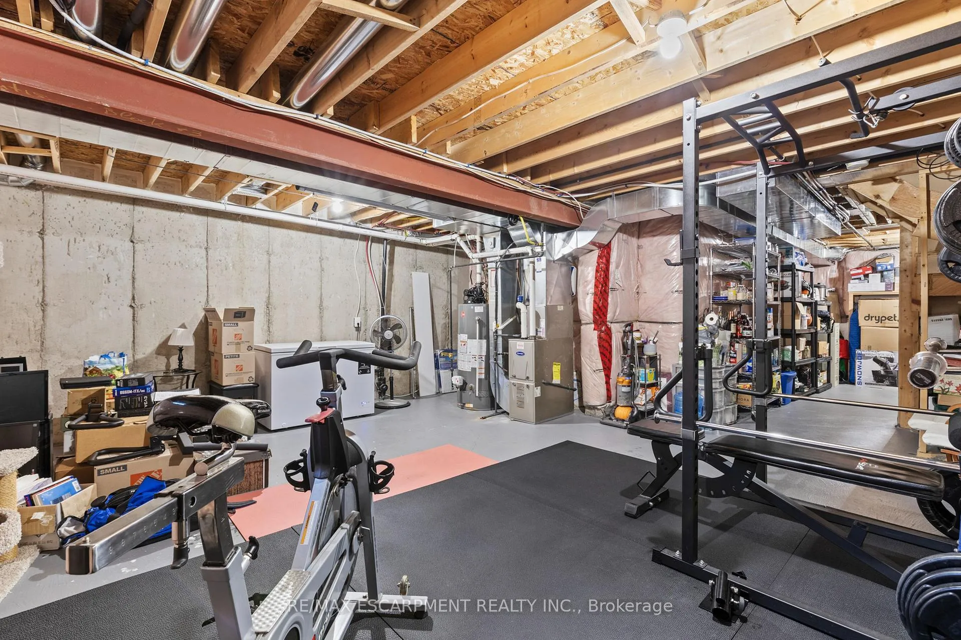 Photo 32 of Unit 37, 170 Palacebeach Trail, Hamilton, Stoney Creek — HOMEH