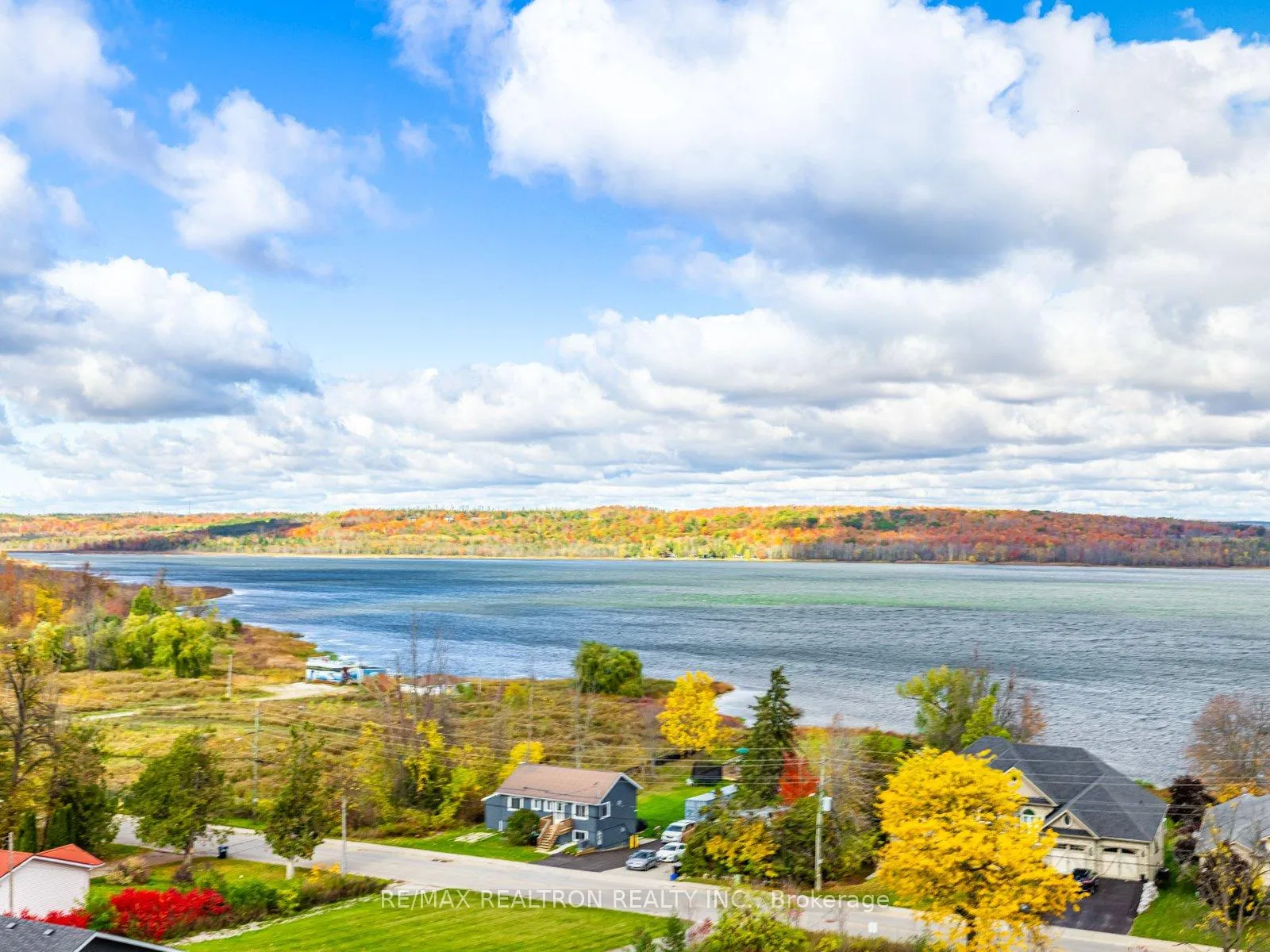 Photo 38 of Unit 506, 56 Lakeside Terrace, Barrie, Little Lake — HOMEH