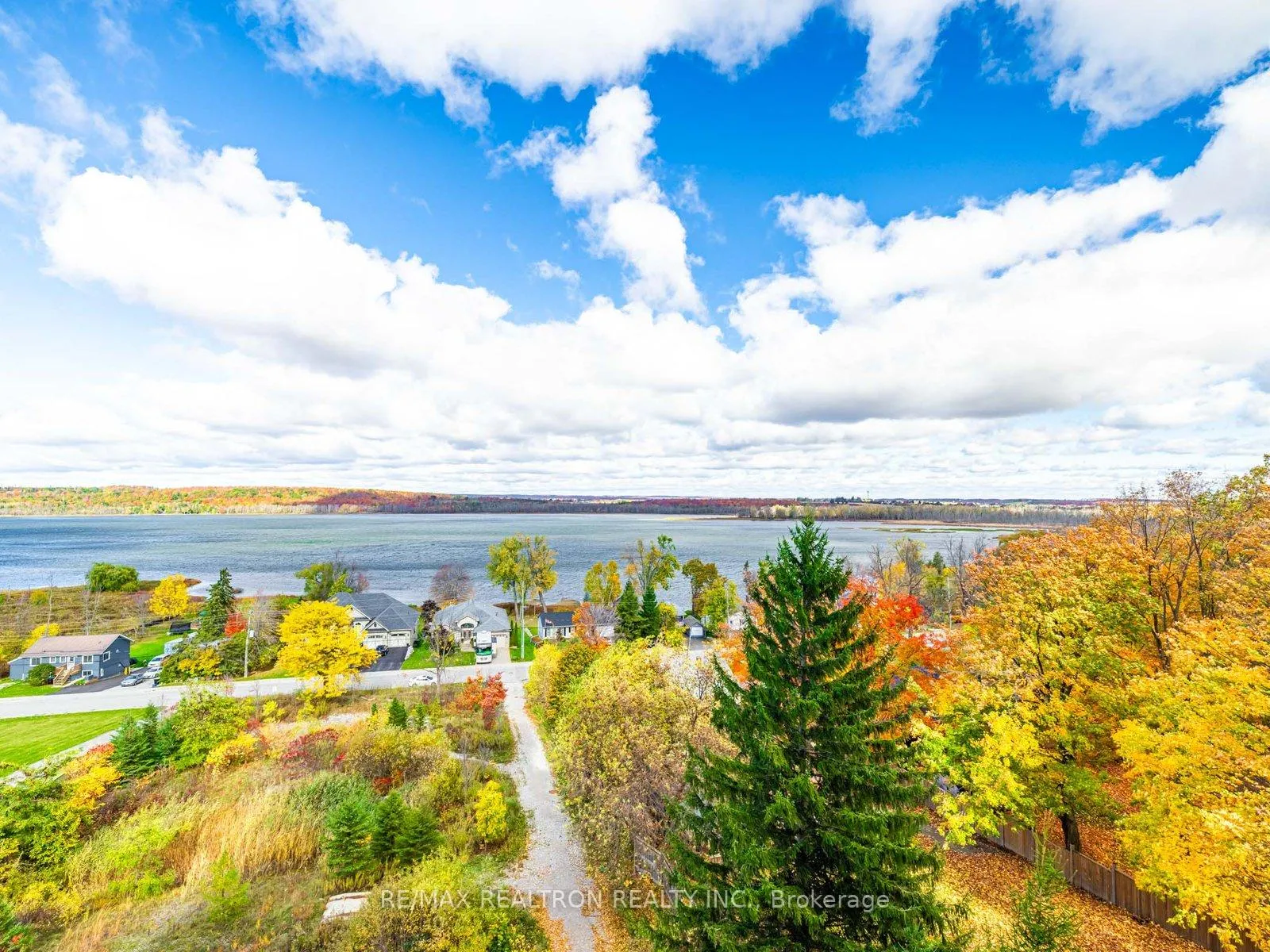 Photo 39 of Unit 506, 56 Lakeside Terrace, Barrie, Little Lake — HOMEH