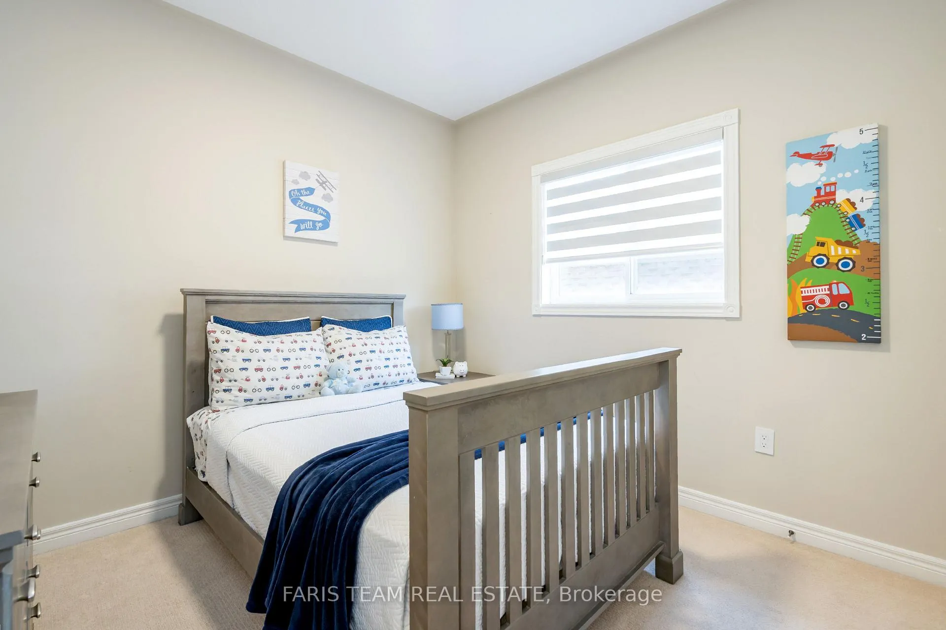 Photo 11 of 18 Todd Drive, Barrie, Innis-Shore — HOMEH