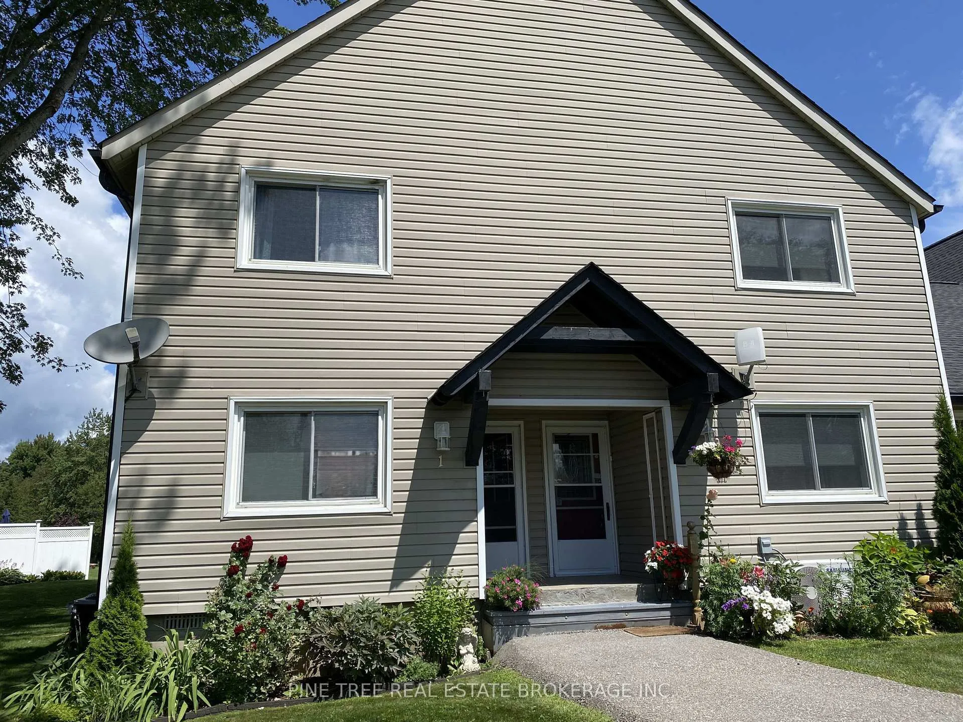 Front of Unit 1, 51 Laguna Parkway