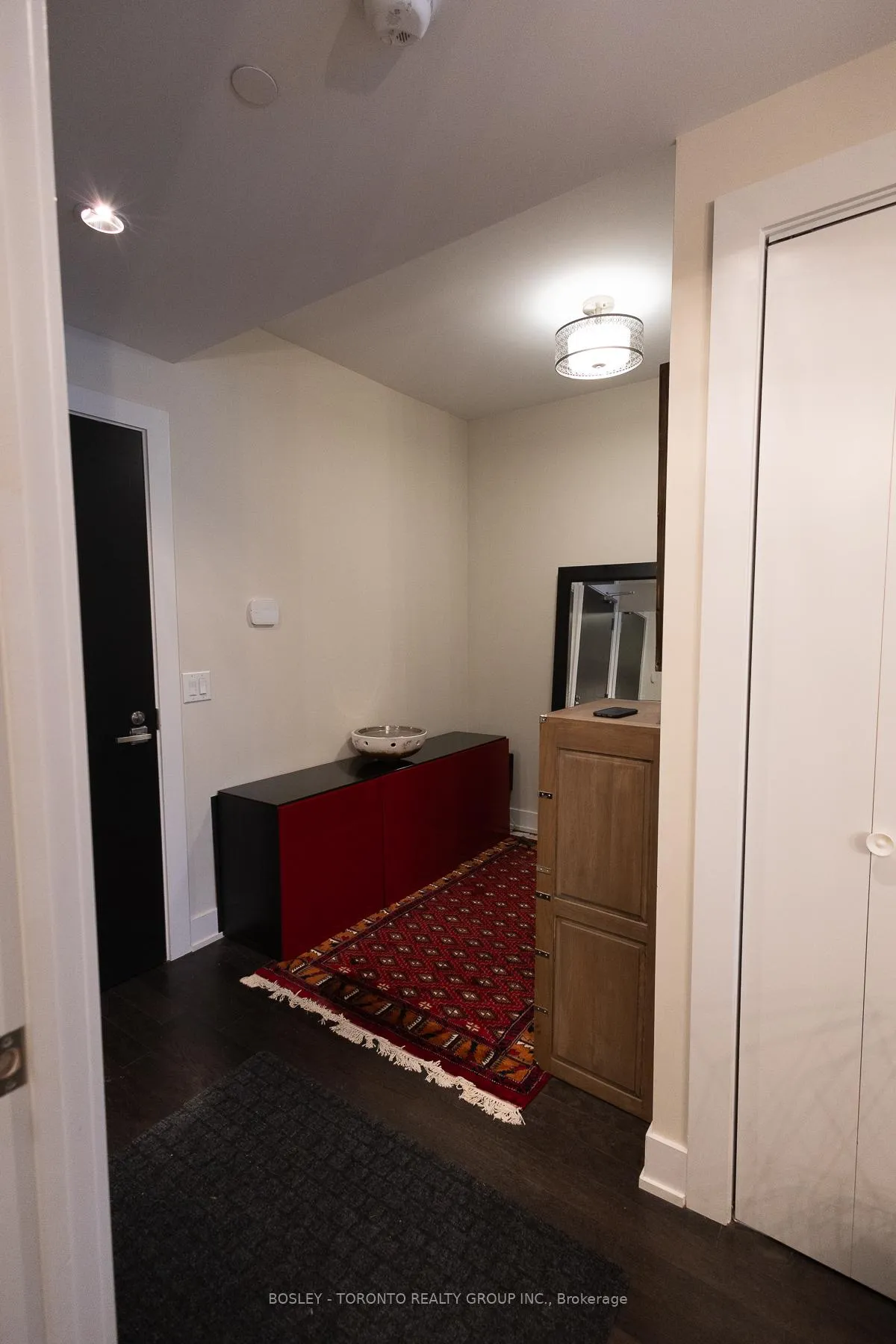 Photo 4 of Unit 217, 3018 Yonge Street, Toronto, Lawrence Park South — HOMEH