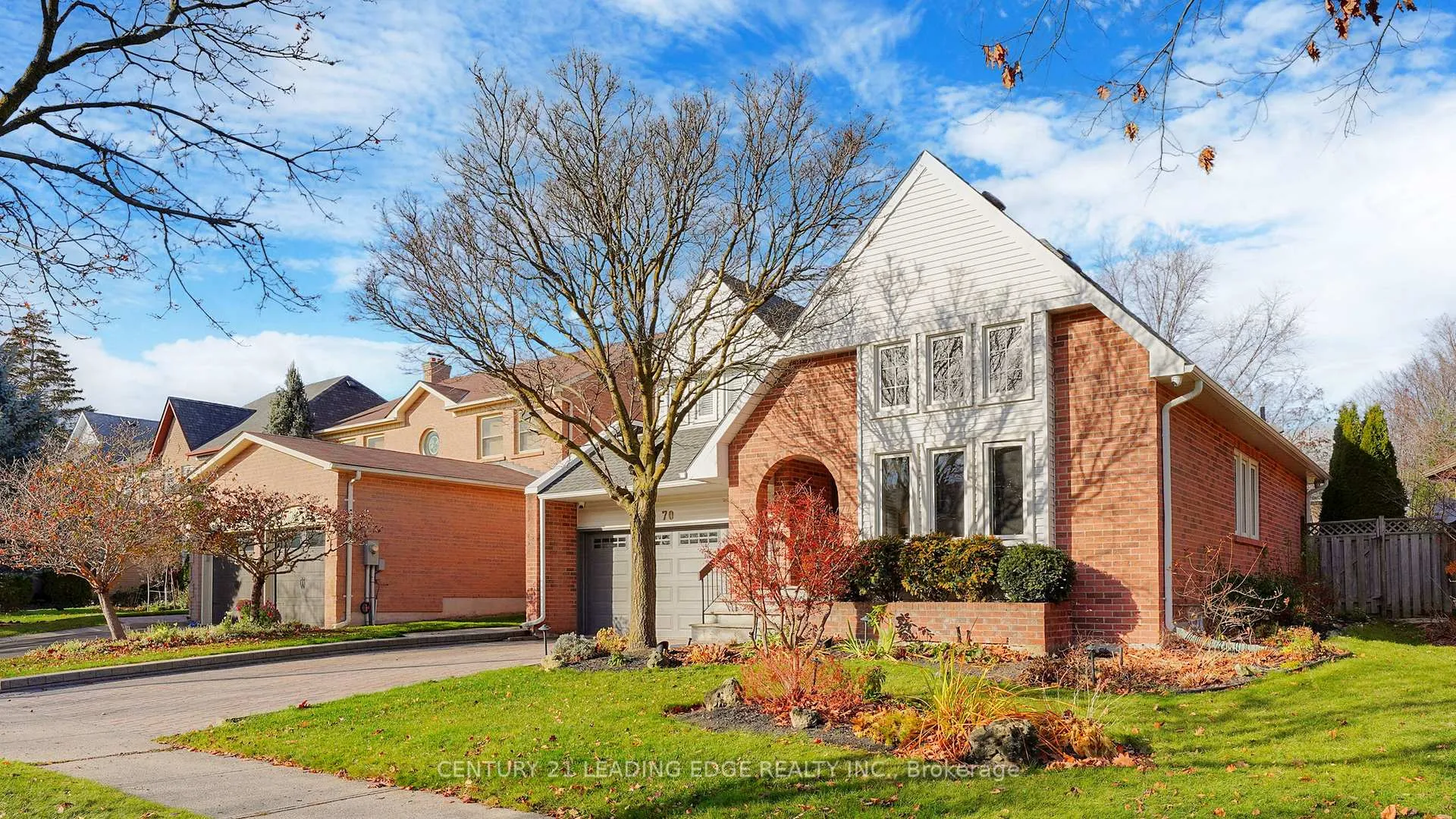 Photo 1 of 70 Longwater Chase, Markham, Unionville — HOMEH