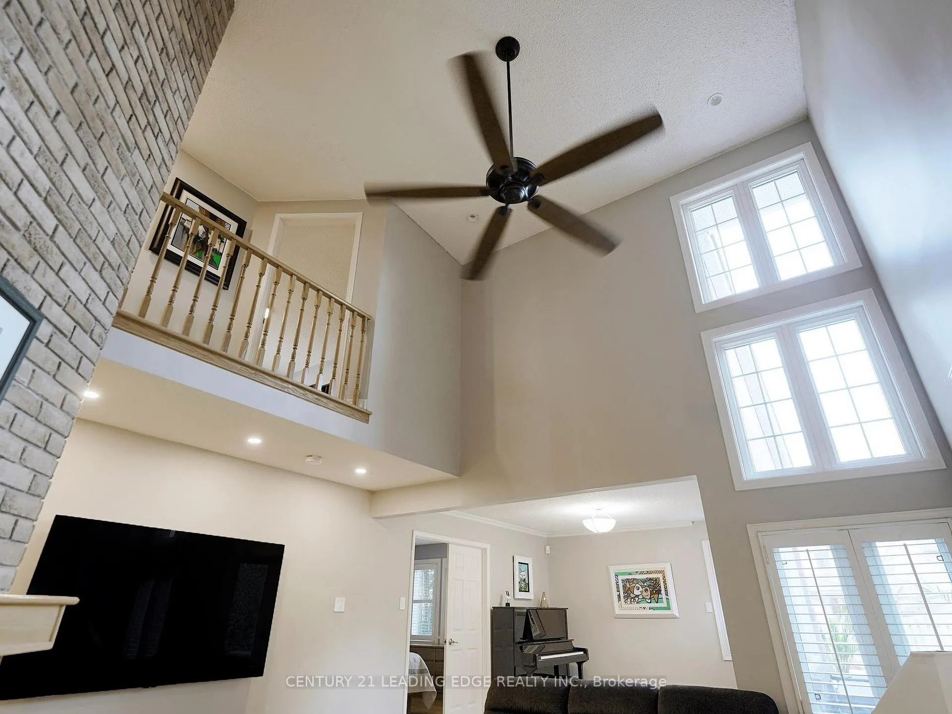 Photo 10 of 70 Longwater Chase, Markham, Unionville — HOMEH