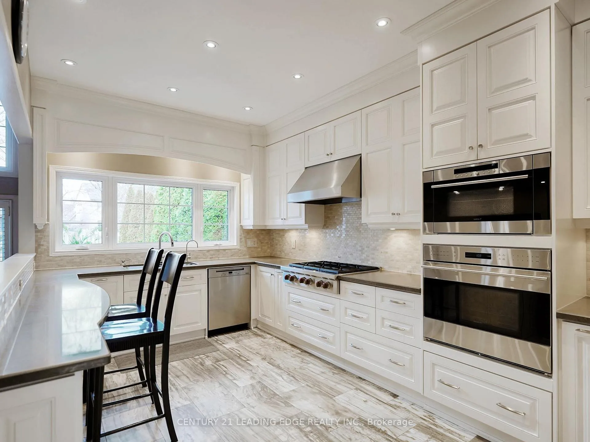 Photo 14 of 70 Longwater Chase, Markham, Unionville — HOMEH