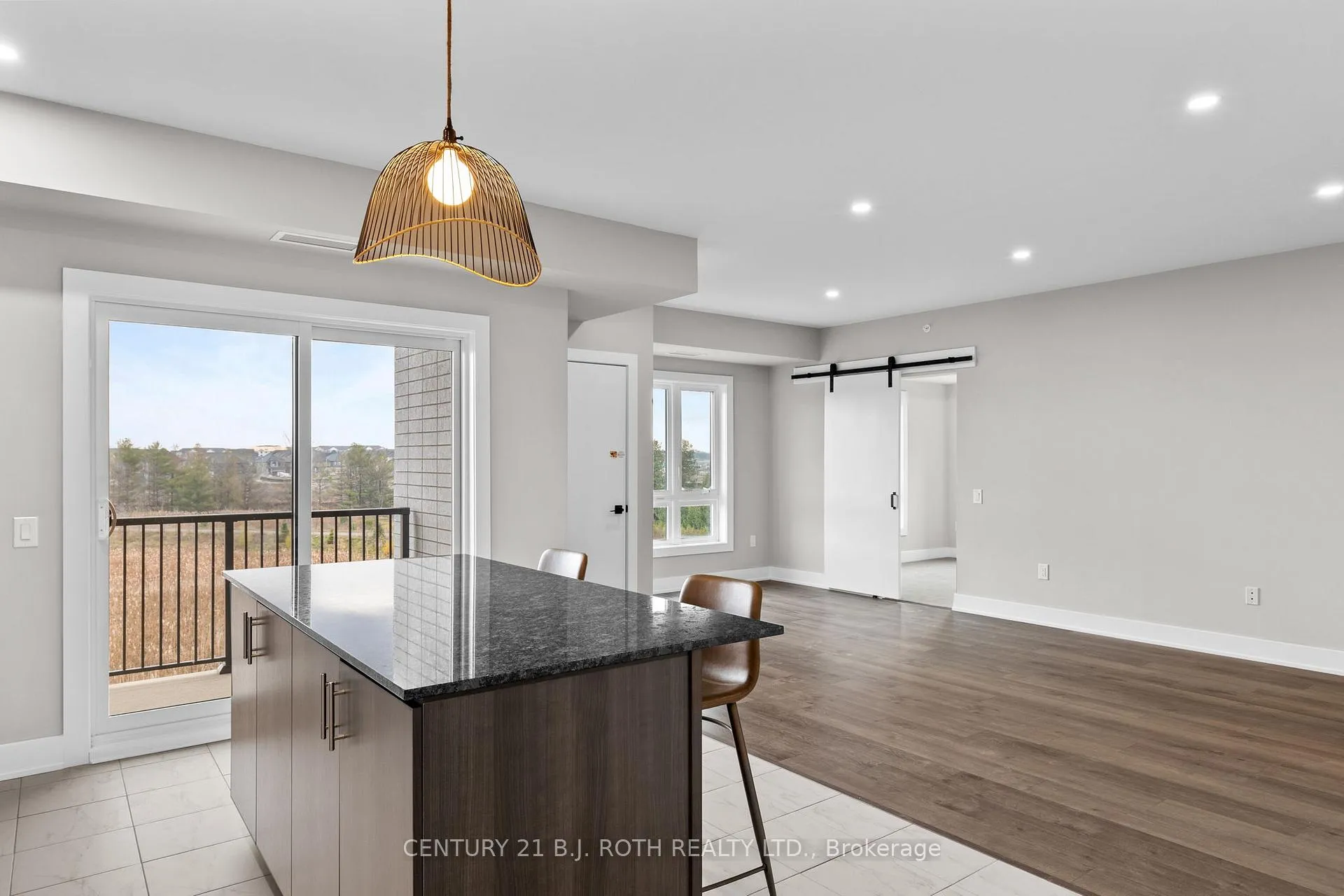 Photo 8 of Unit 202, 1 Chef Lane, Barrie, Innis-Shore — HOMEH