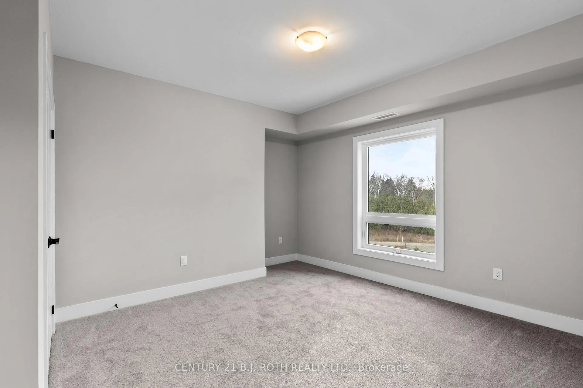 Photo 21 of Unit 202, 1 Chef Lane, Barrie, Innis-Shore — HOMEH