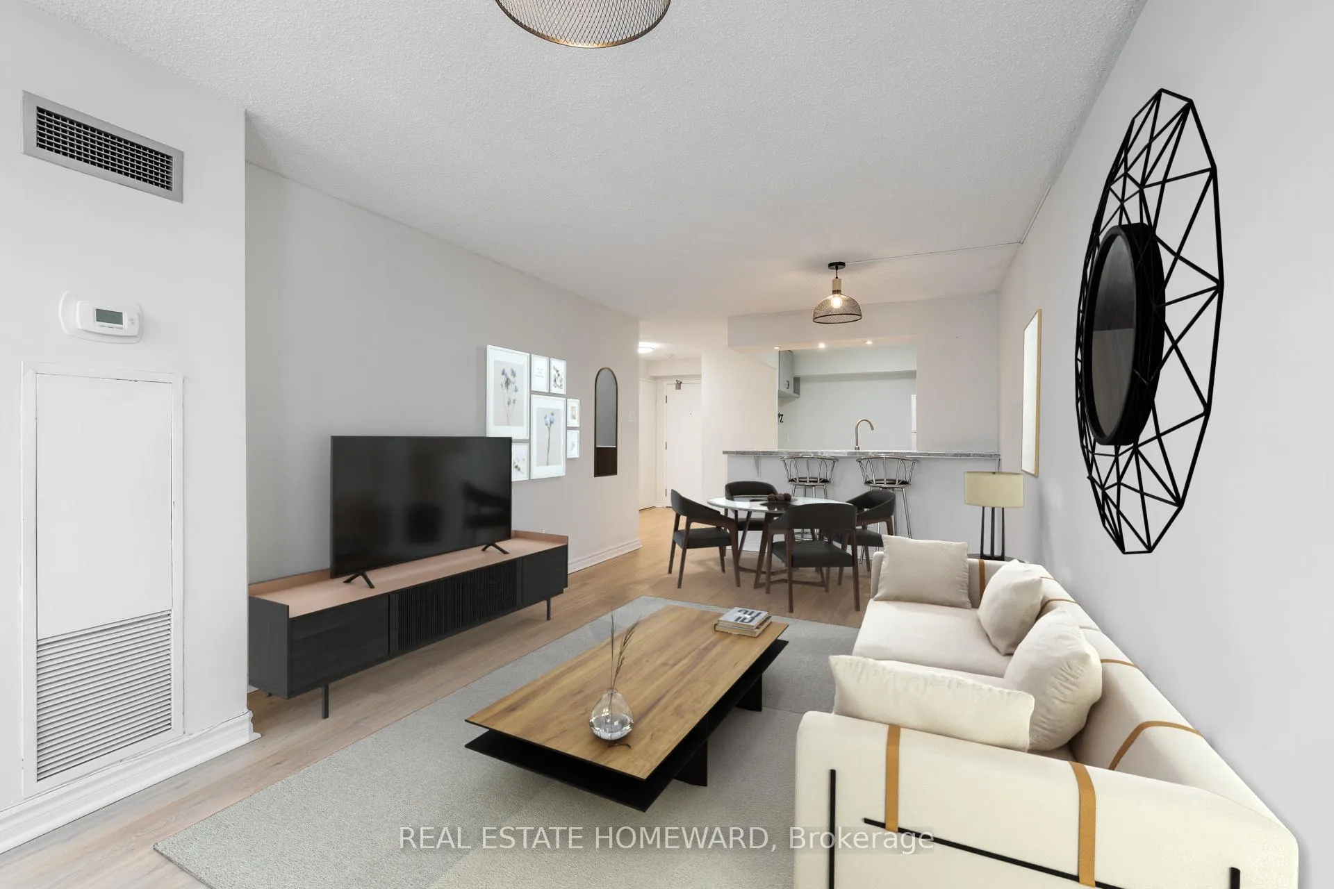 Photo 10 of Unit 1413, 4 Park Vista Drive, Toronto, East York — HOMEH