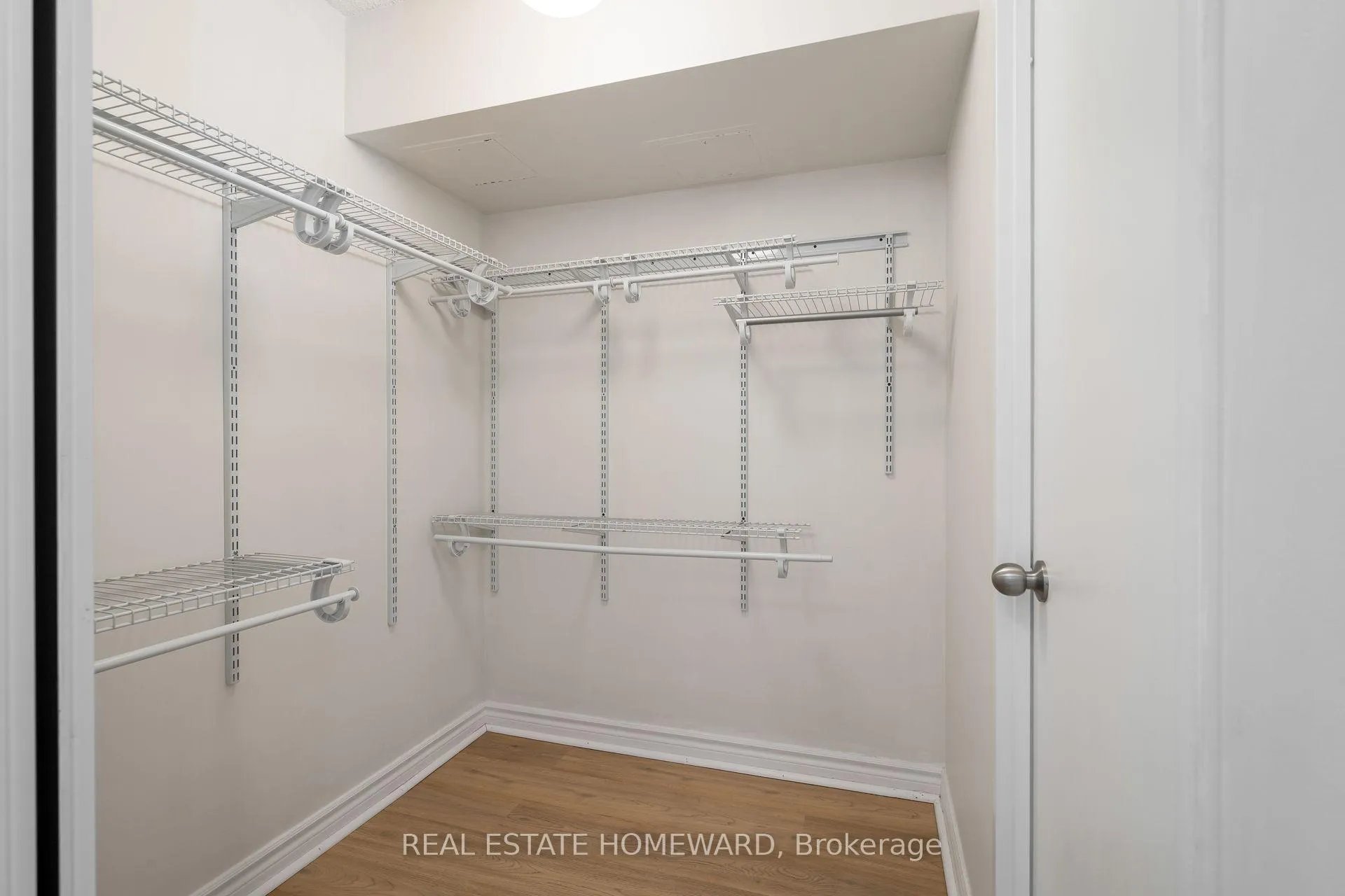 Photo 26 of Unit 1413, 4 Park Vista Drive, Toronto, East York — HOMEH
