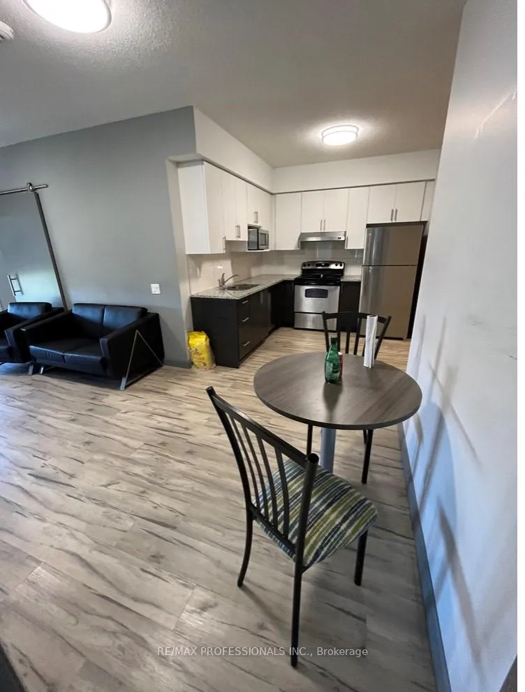 Photo 3 of Unit L7 #37, 258 C Sunview Street, Waterloo — HOMEH