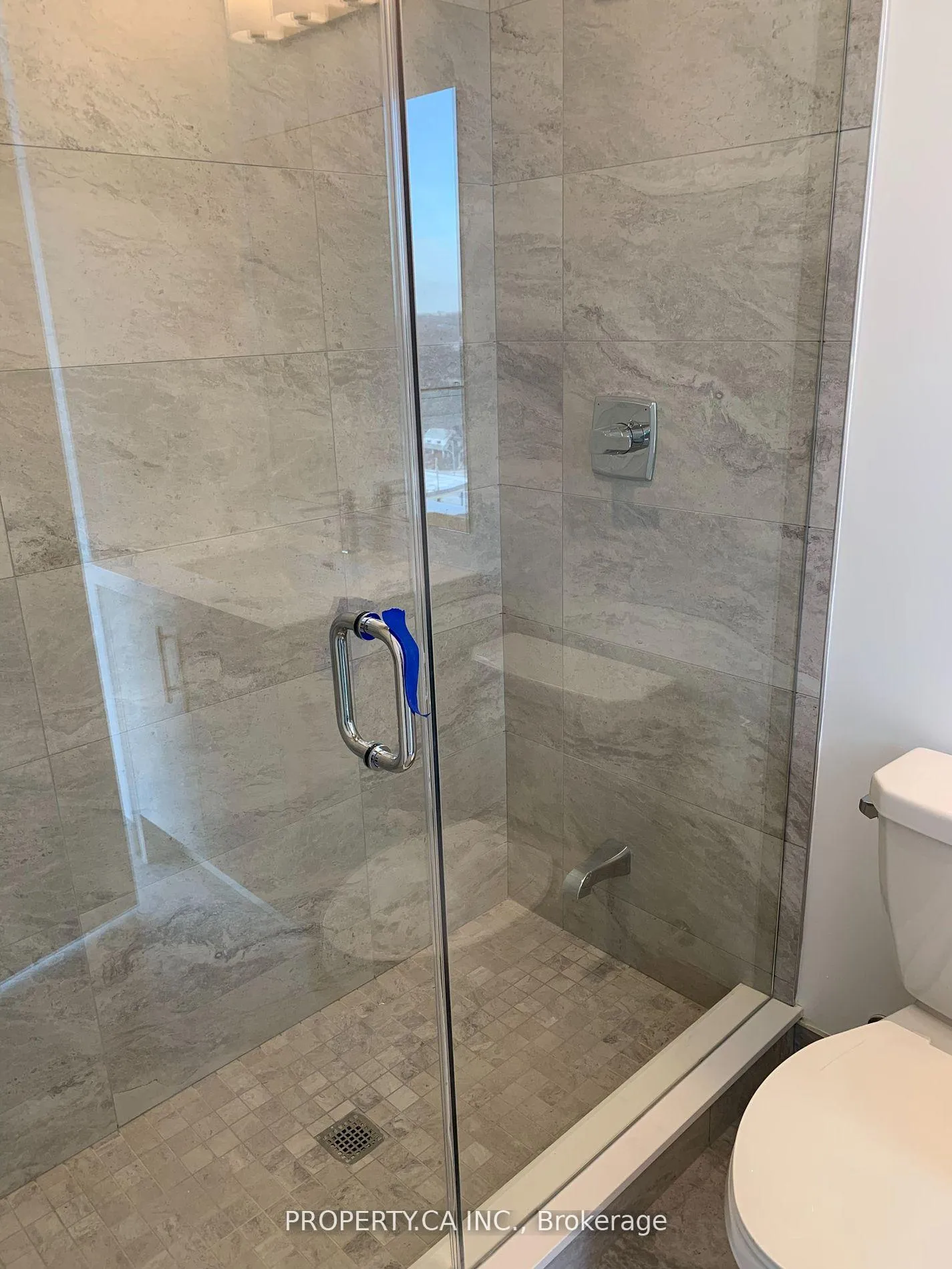 Photo 9 of Unit 1003, 286 Main Street, Toronto, Danforth Village-East York — HOMEH