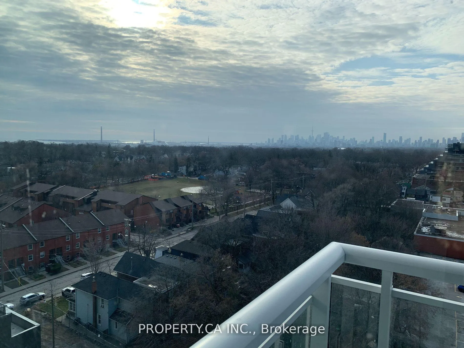 Photo 16 of Unit 1003, 286 Main Street, Toronto, Danforth Village-East York — HOMEH