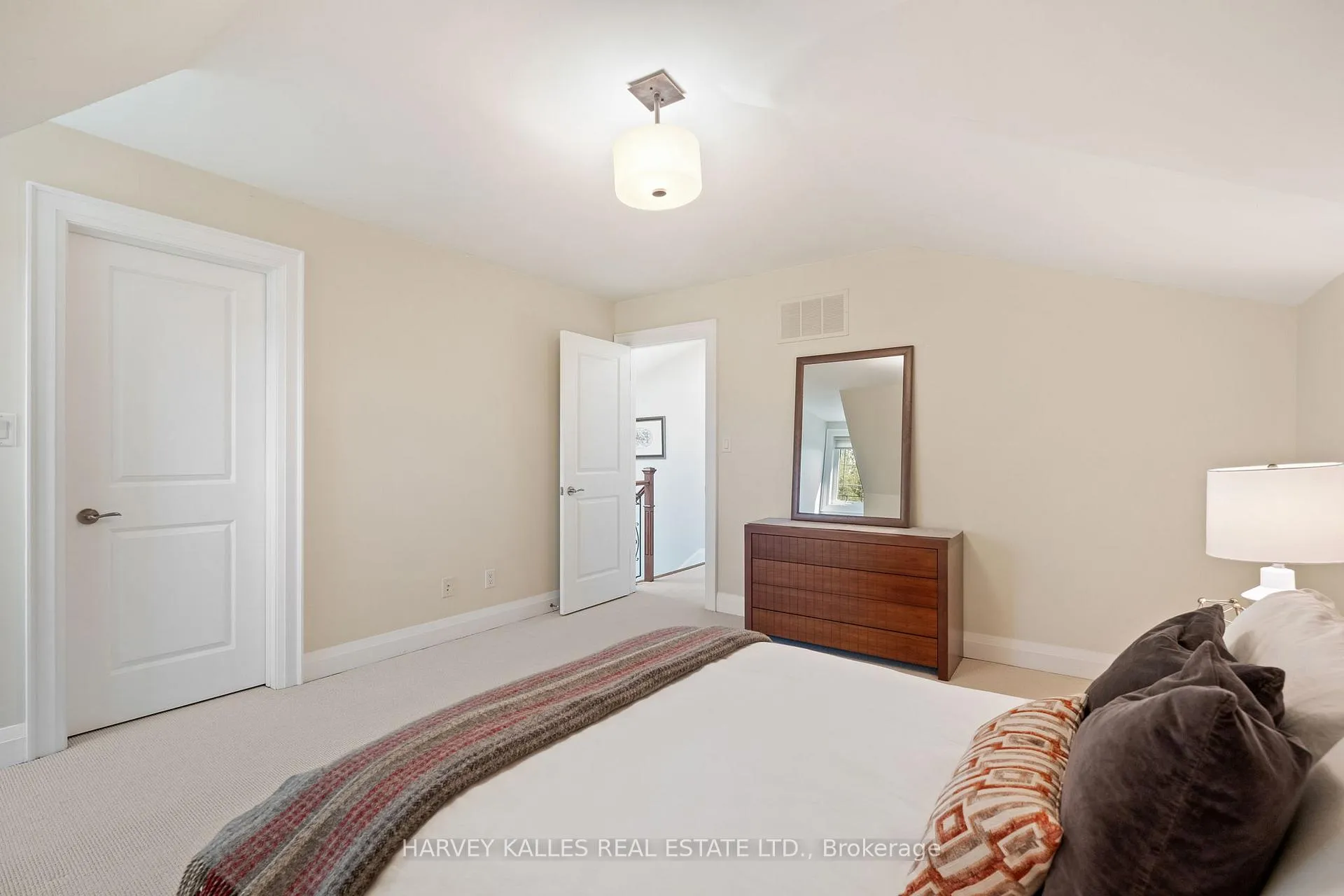 Photo 33 of 487 Spadina Road, Toronto, Forest Hill South — HOMEH