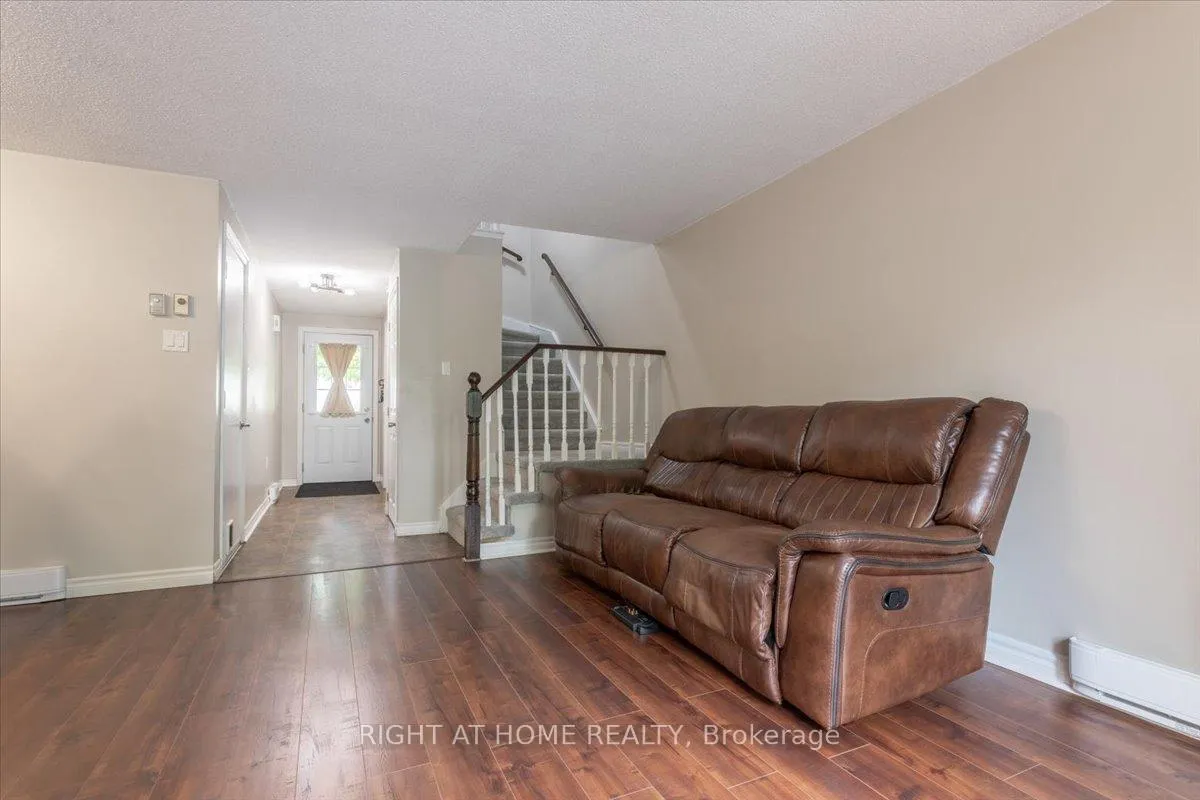 Photo 11 of 37 Loggers Run, Barrie, Ardagh — HOMEH