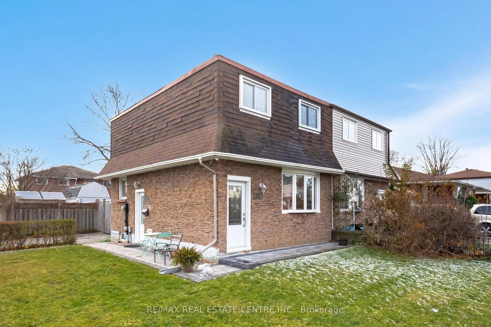 Photo 1 of 260 Kinmount Crescent, Oshawa, Lakeview — HOMEH