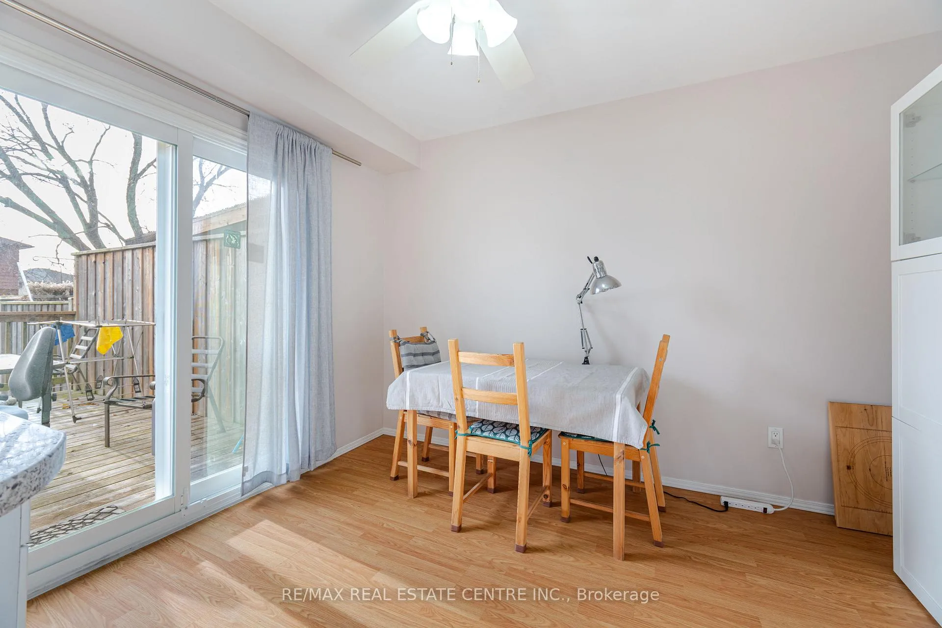Photo 15 of 260 Kinmount Crescent, Oshawa, Lakeview — HOMEH