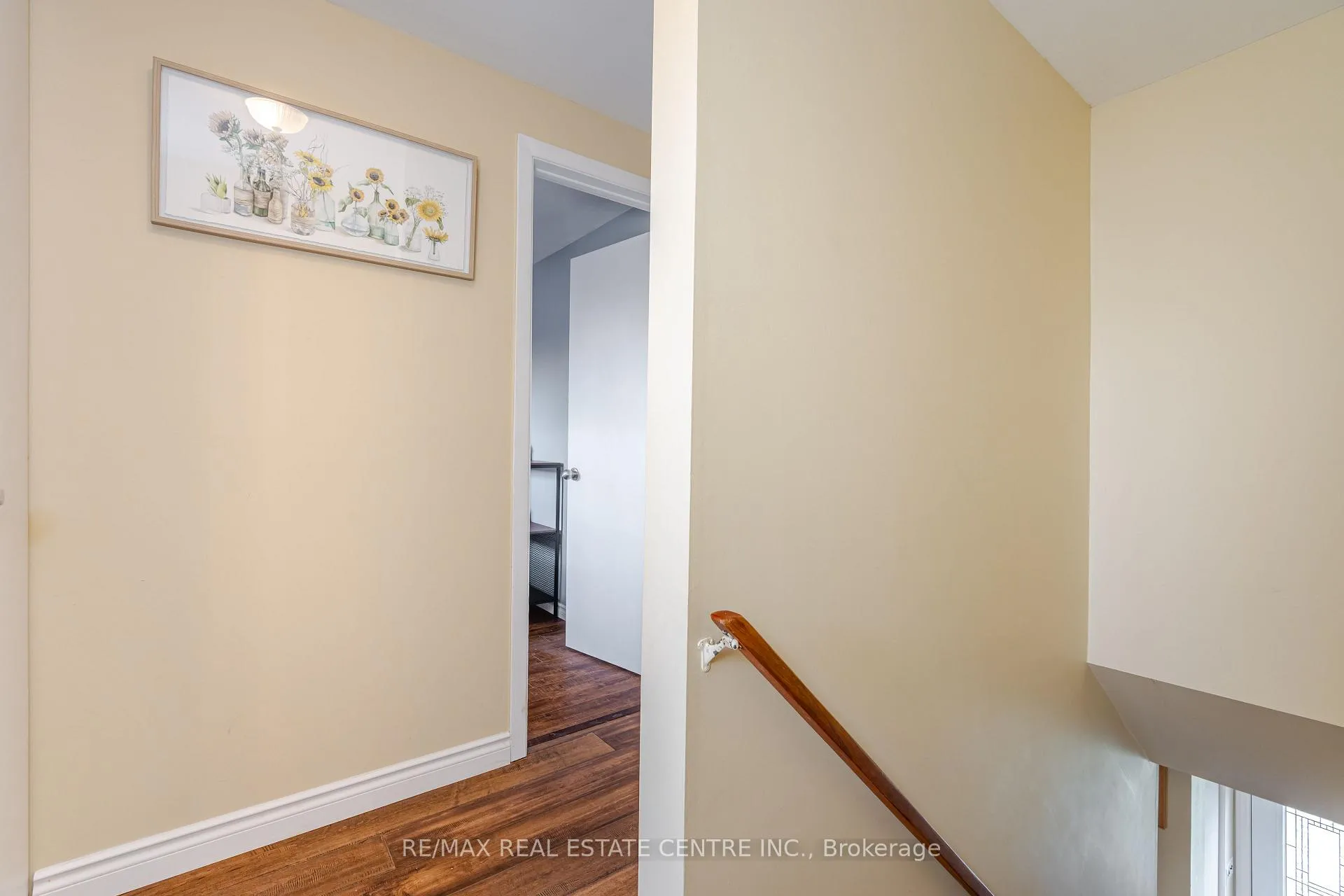 Photo 19 of 260 Kinmount Crescent, Oshawa, Lakeview — HOMEH