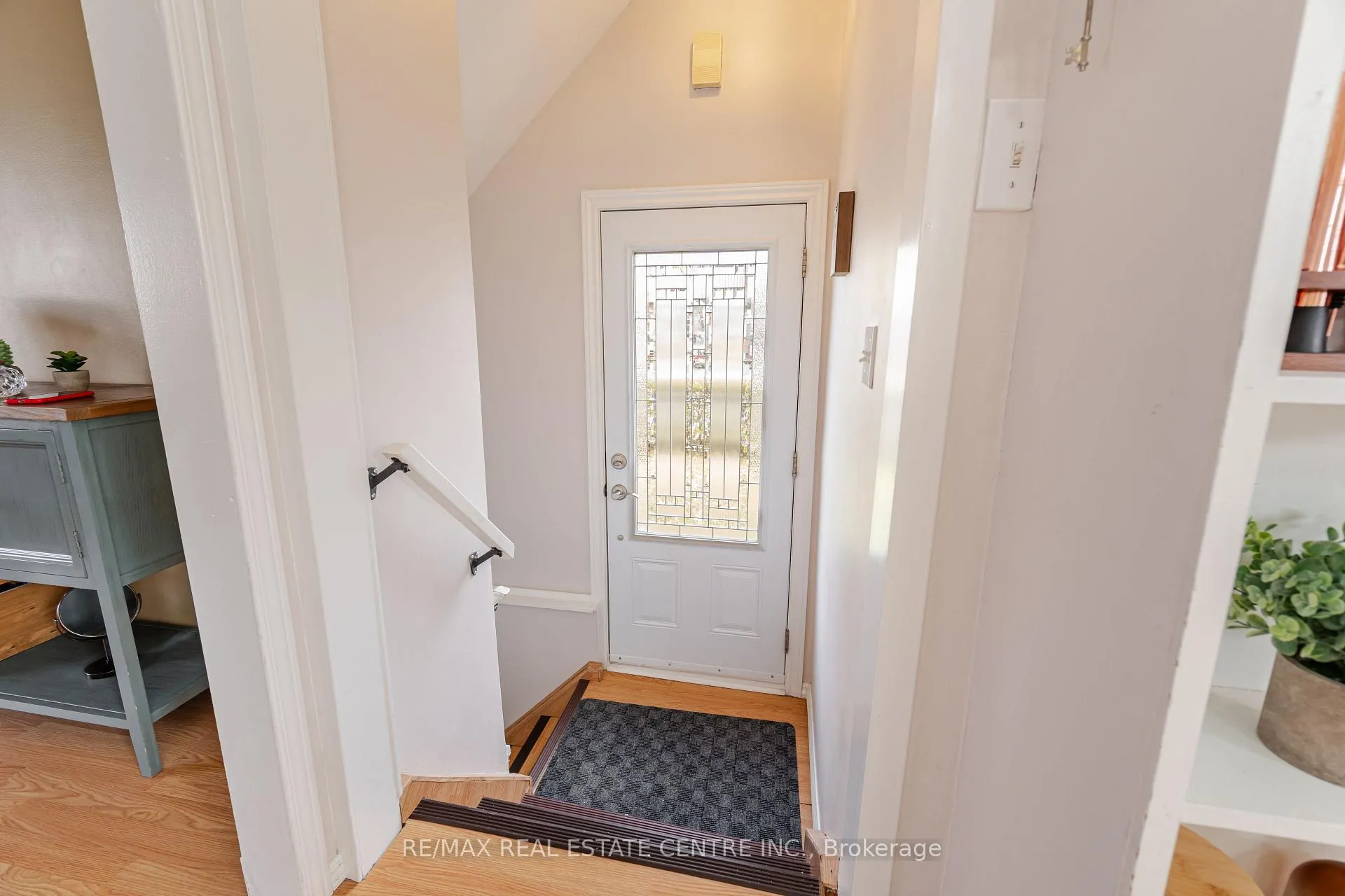 Photo 29 of 260 Kinmount Crescent, Oshawa, Lakeview — HOMEH
