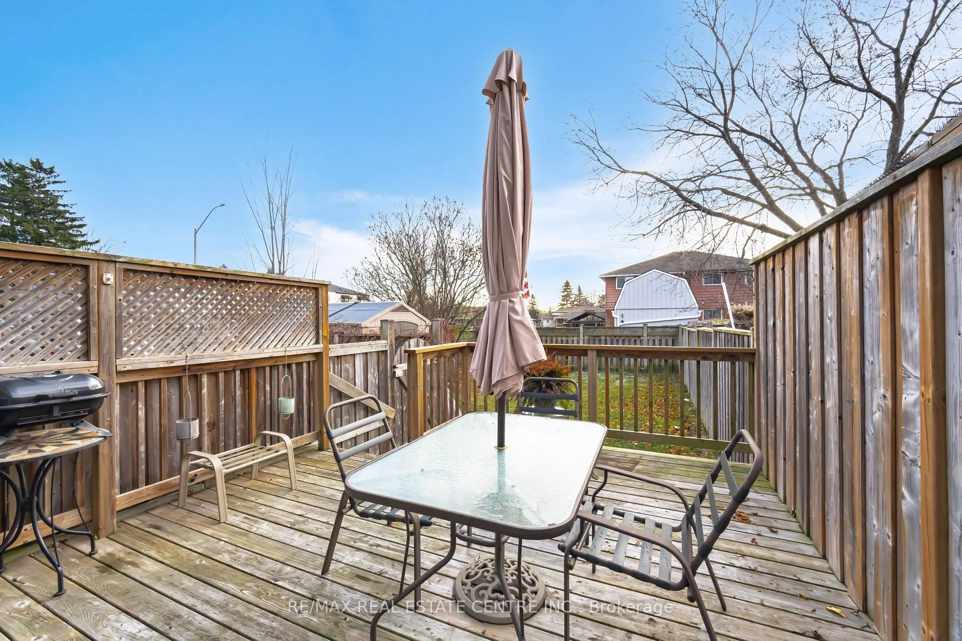 Photo 39 of 260 Kinmount Crescent, Oshawa, Lakeview — HOMEH