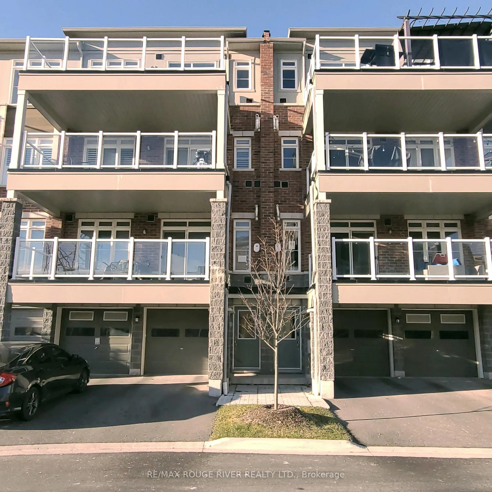 Photo 3 of Unit #109, 2540 William Jackson Drive, Pickering, Duffin Heights — HOMEH