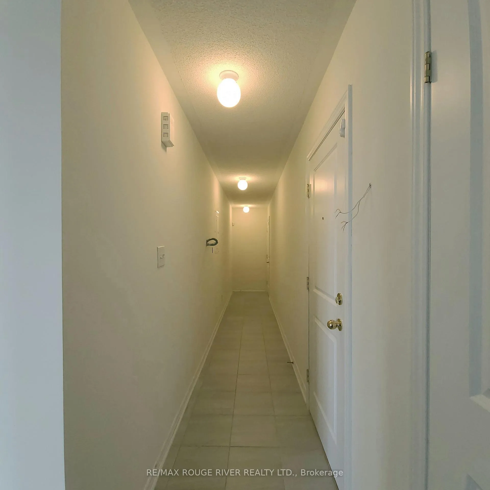Photo 6 of Unit #109, 2540 William Jackson Drive, Pickering, Duffin Heights — HOMEH