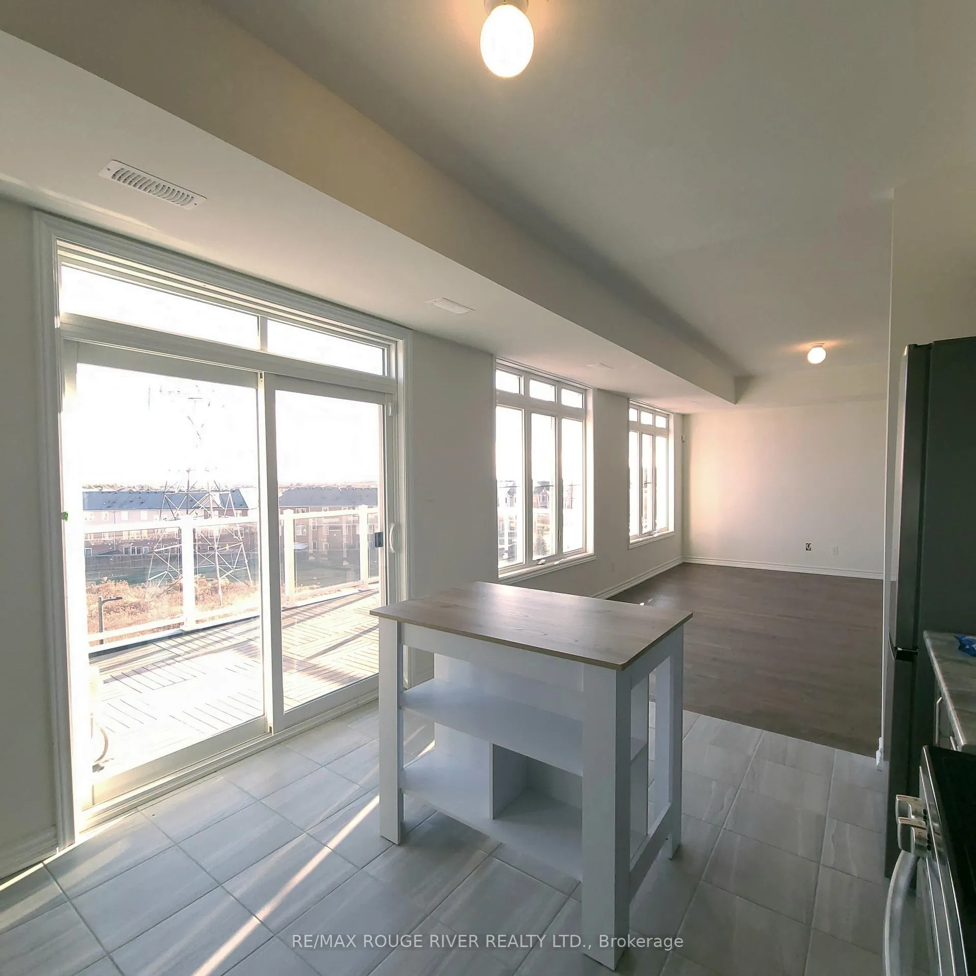 Photo 12 of Unit #109, 2540 William Jackson Drive, Pickering, Duffin Heights — HOMEH