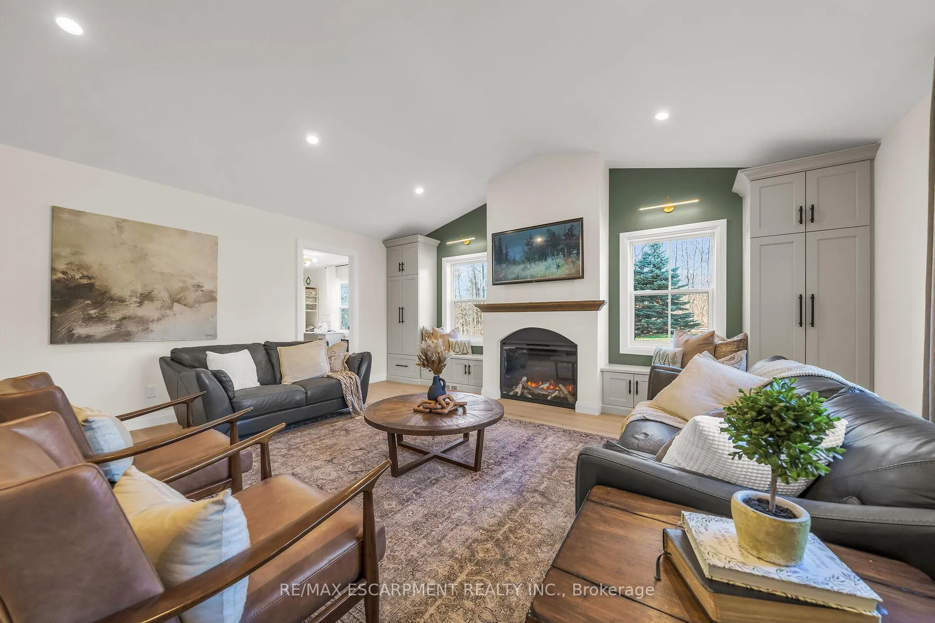 Photo 8 of 73 Valley Road, Hamilton, Dundas — HOMEH