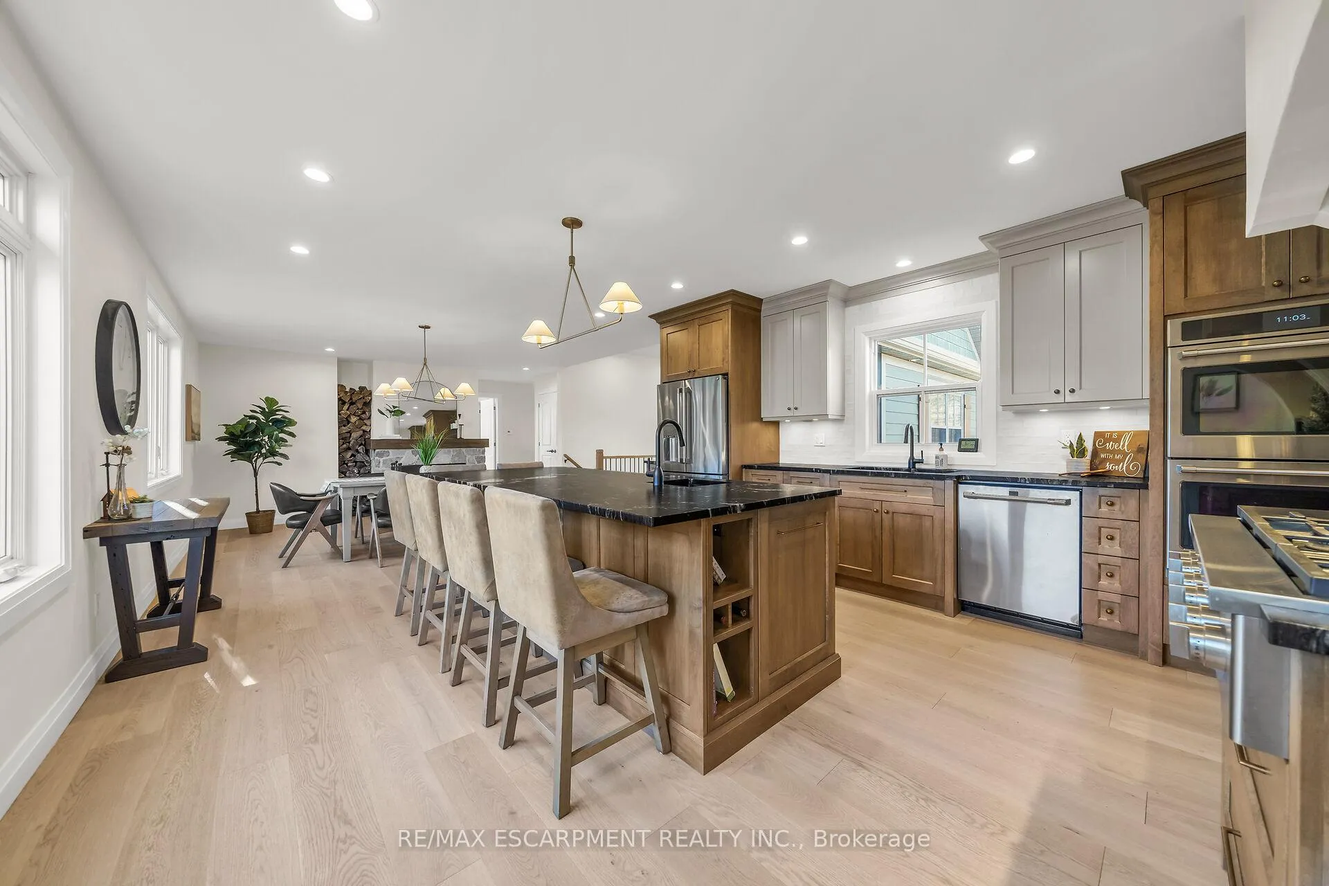 Photo 10 of 73 Valley Road, Hamilton, Dundas — HOMEH
