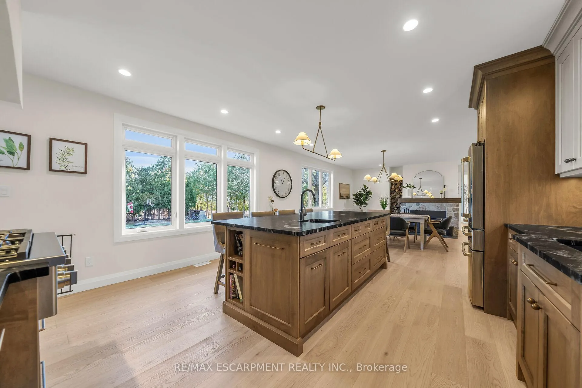 Photo 11 of 73 Valley Road, Hamilton, Dundas — HOMEH