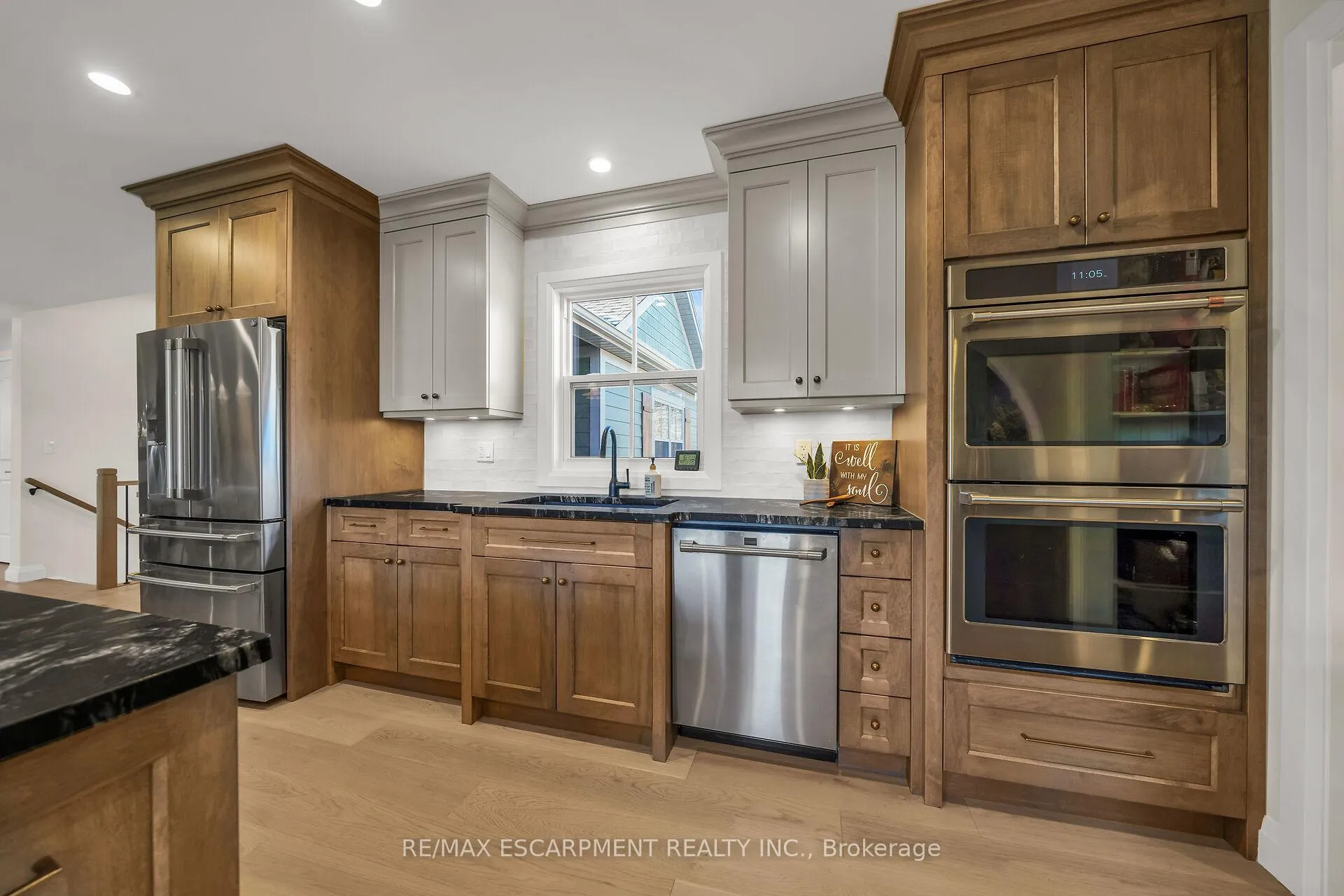 Photo 13 of 73 Valley Road, Hamilton, Dundas — HOMEH