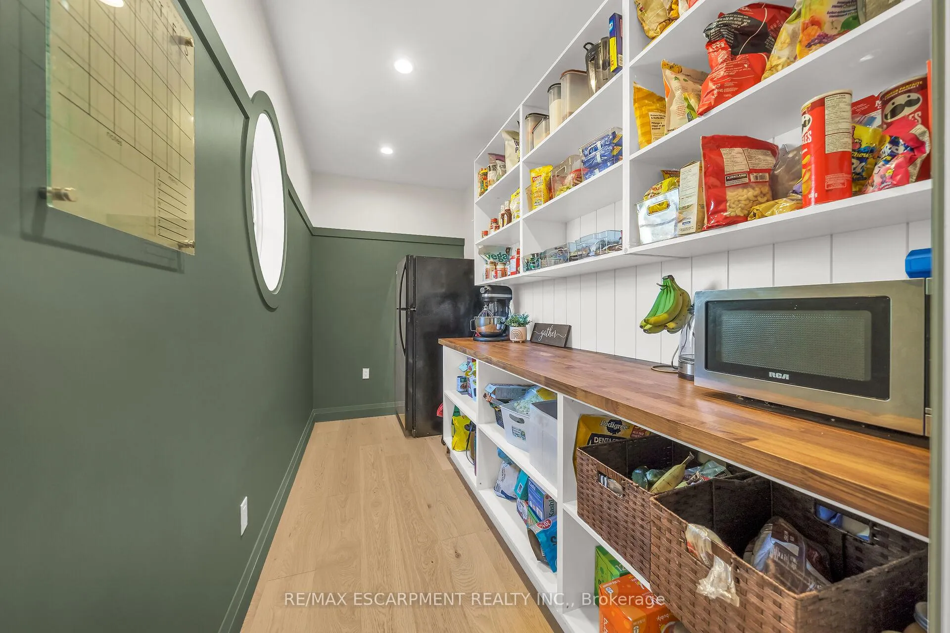 Photo 15 of 73 Valley Road, Hamilton, Dundas — HOMEH