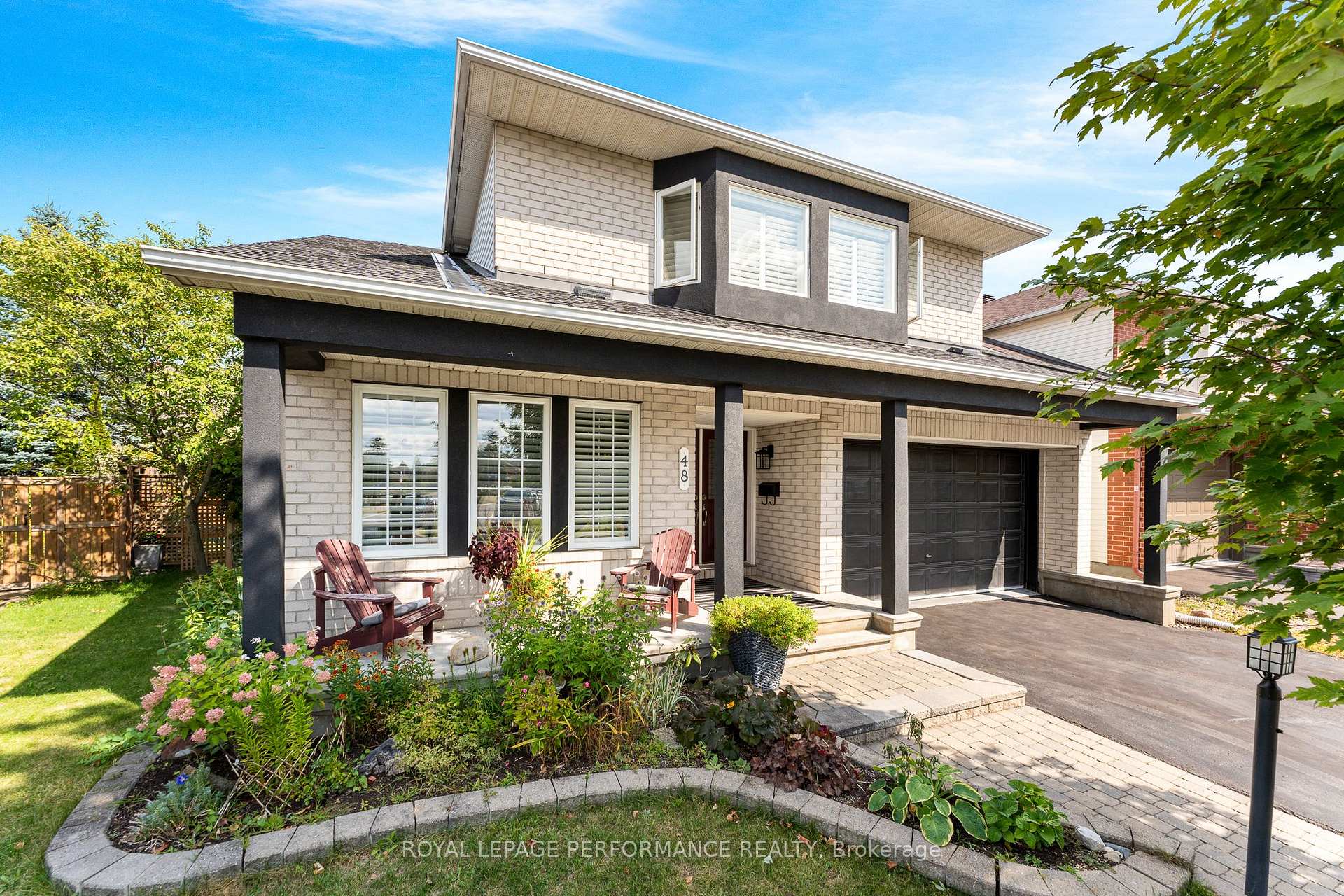 Front of 48 Settler's Ridge Way