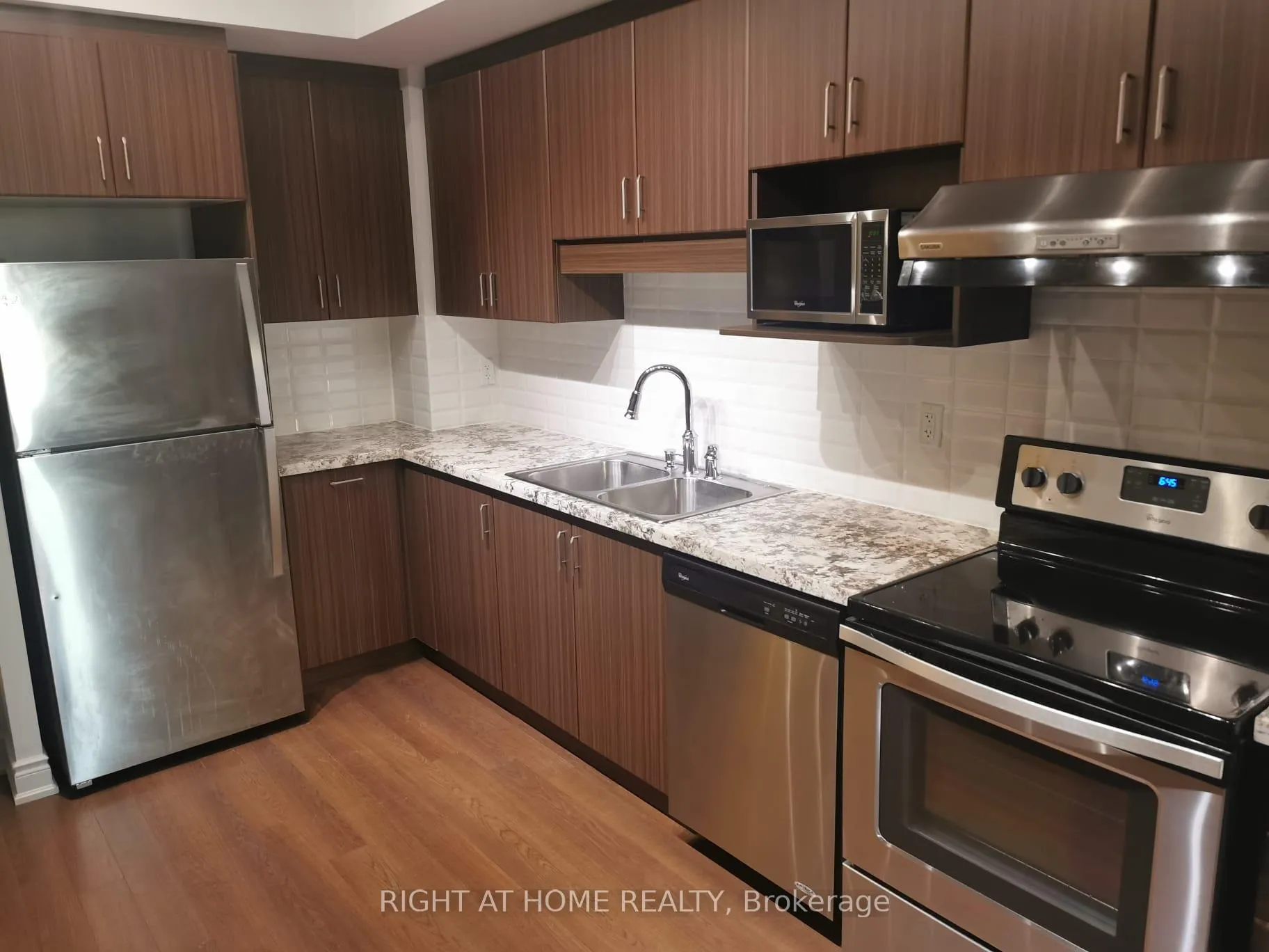 Photo 8 of Unit B726, 99 south town centre Boulevard, Markham, Unionville — HOMEH