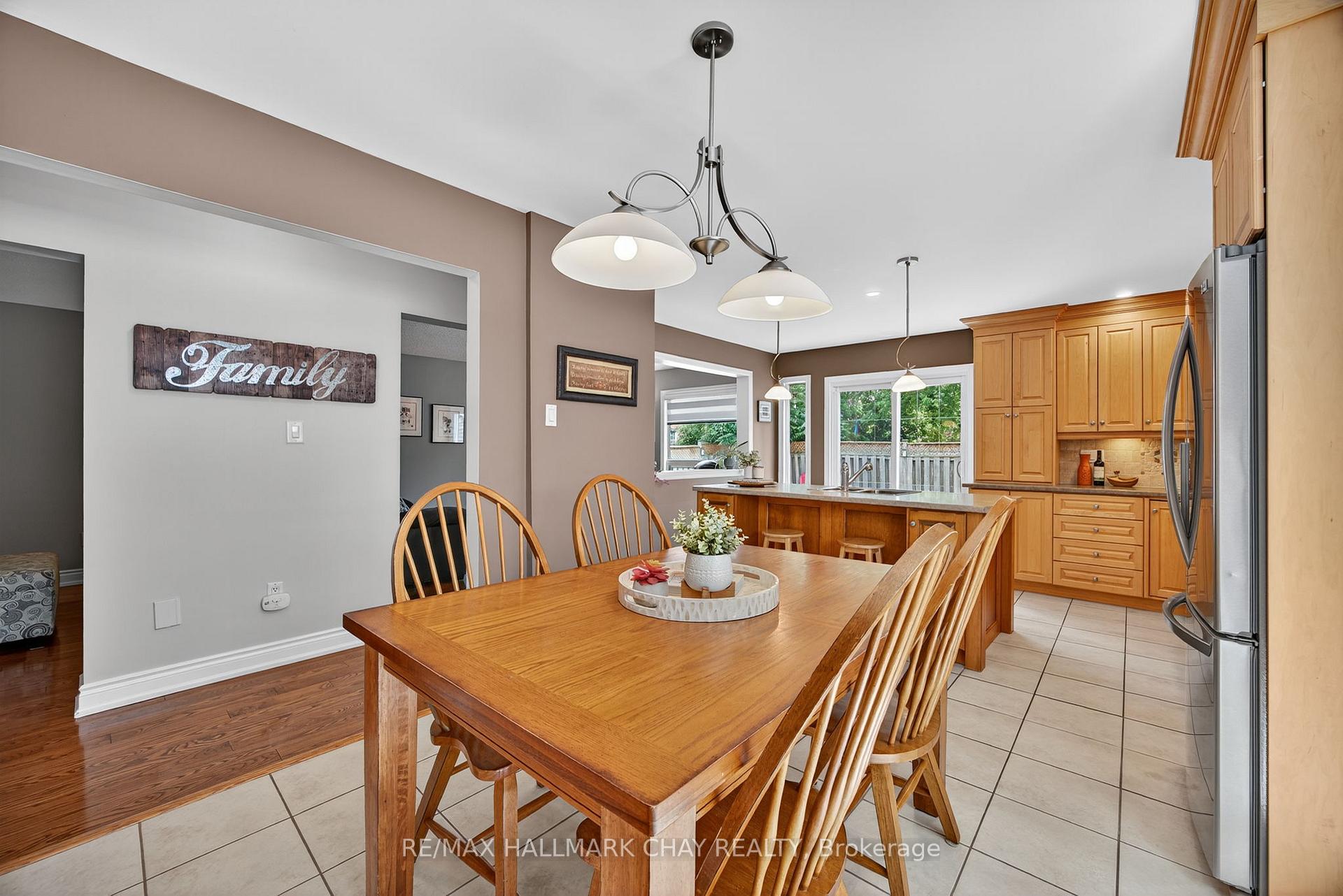 Photo 9 of 65 McDougall Drive, Barrie, West Bayfield — HOMEH