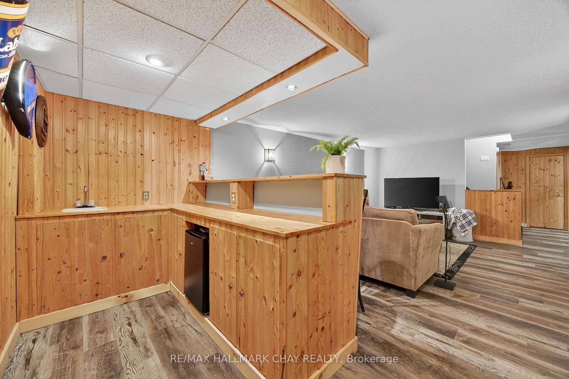 Photo 26 of 65 McDougall Drive, Barrie, West Bayfield — HOMEH