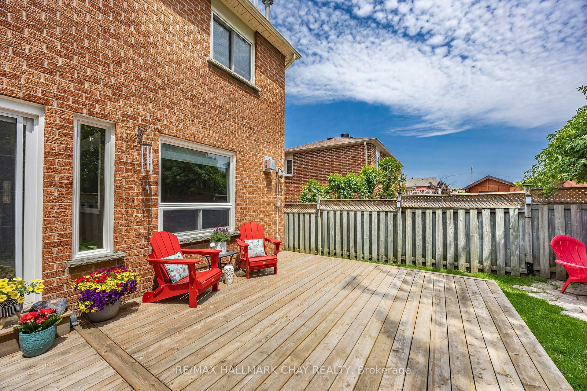 Photo 30 of 65 McDougall Drive, Barrie, West Bayfield — HOMEH