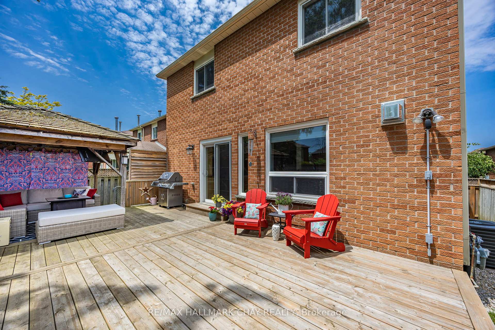 Photo 31 of 65 McDougall Drive, Barrie, West Bayfield — HOMEH