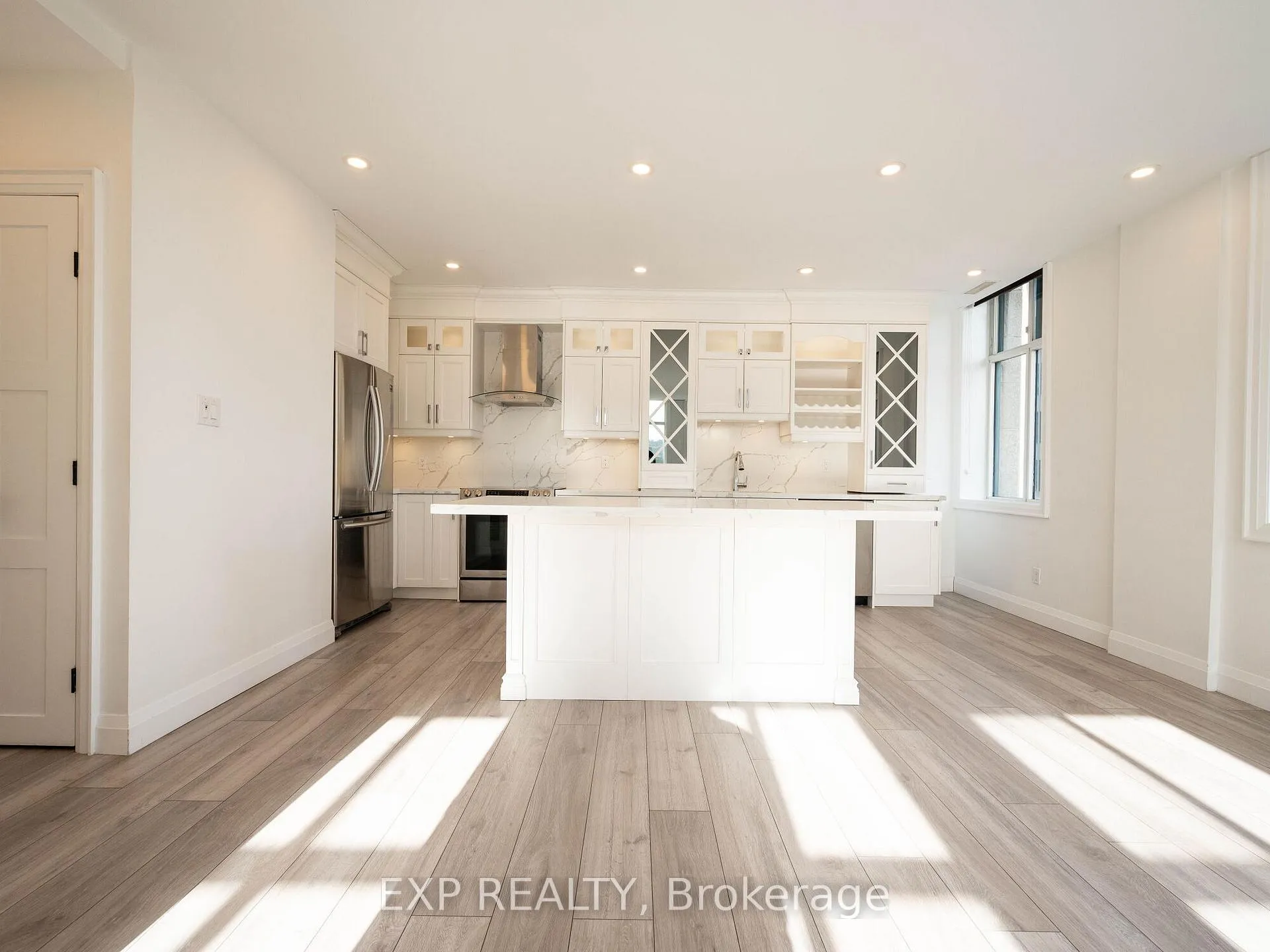 Photo 13 of Unit 1101, 36 James Street S, Hamilton, Central — HOMEH