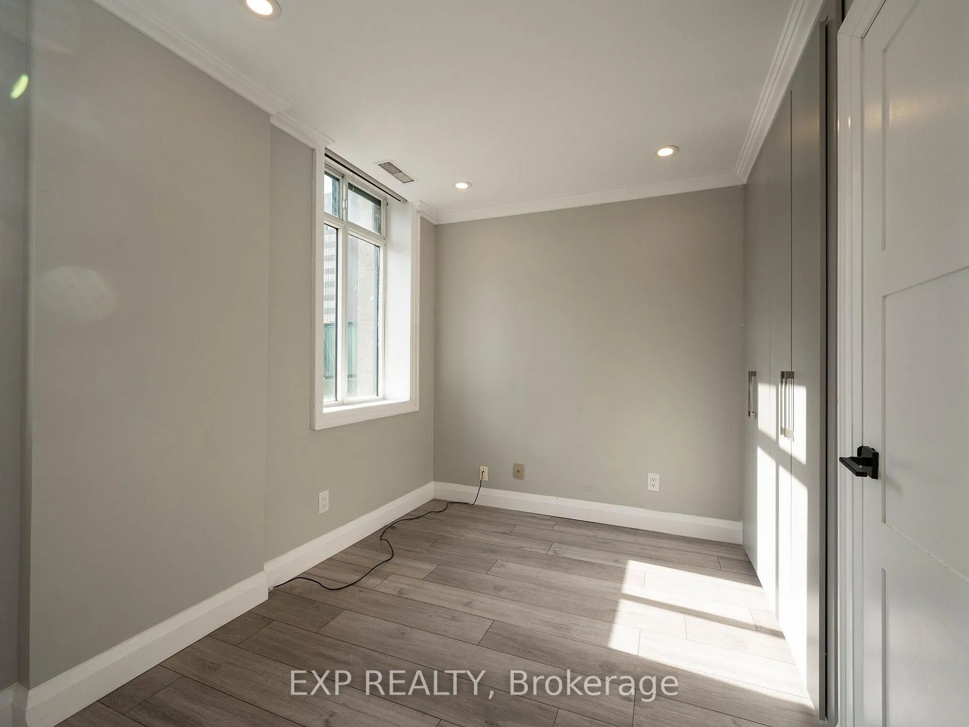Photo 26 of Unit 1101, 36 James Street S, Hamilton, Central — HOMEH