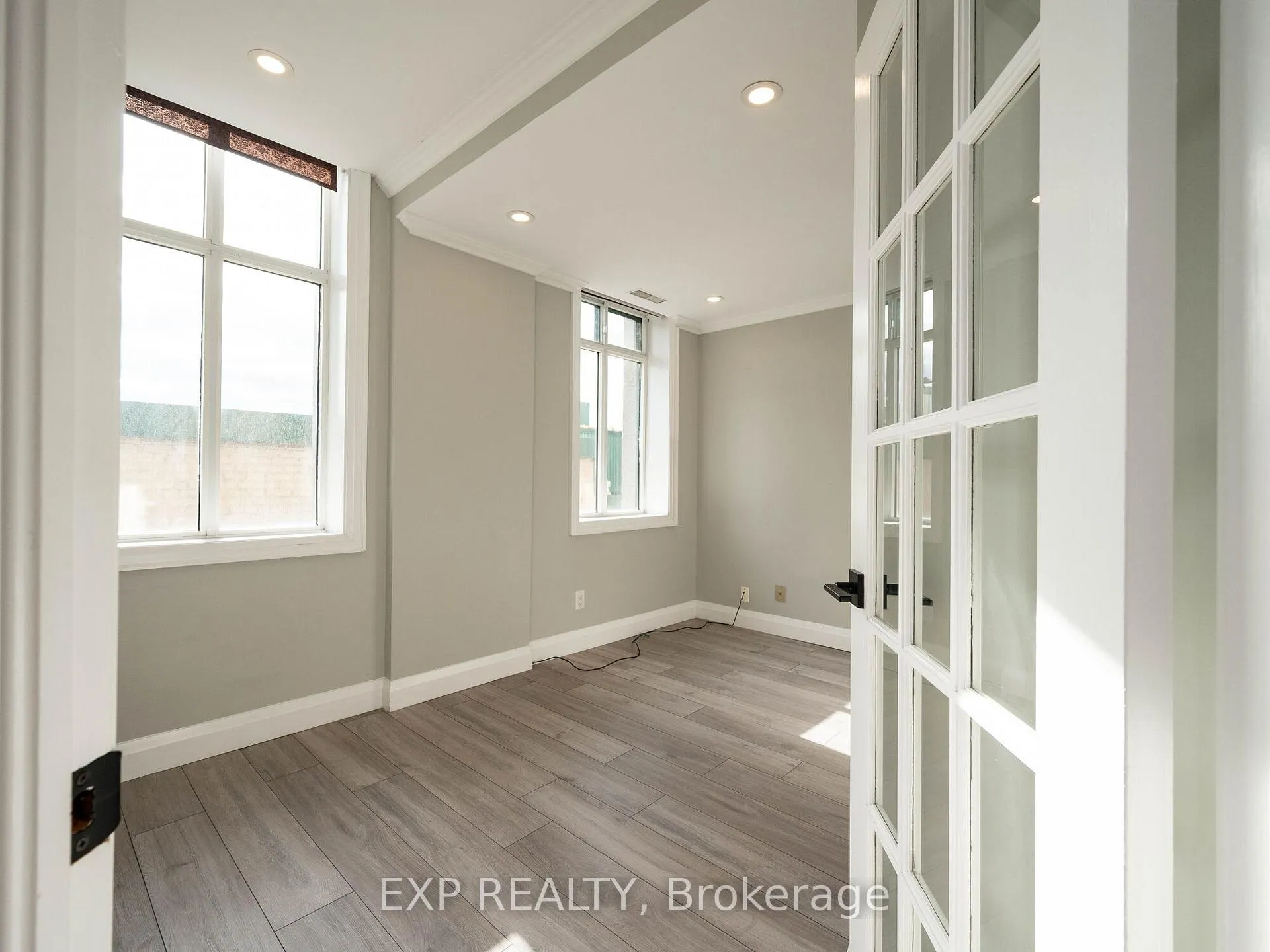 Photo 27 of Unit 1101, 36 James Street S, Hamilton, Central — HOMEH