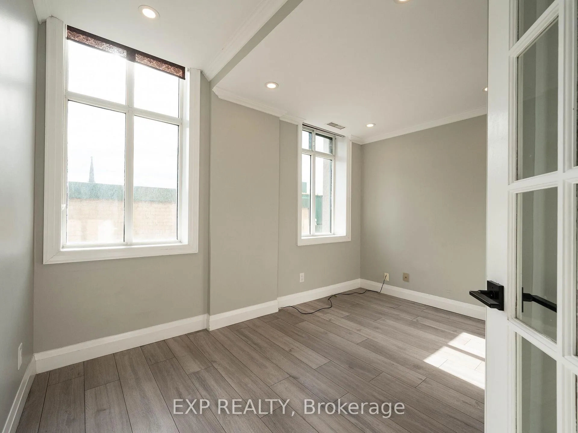 Photo 28 of Unit 1101, 36 James Street S, Hamilton, Central — HOMEH
