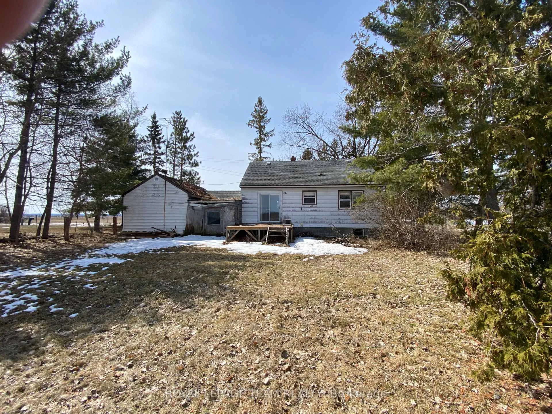 Photo 18 of 204 Baskin Drive E, Arnprior — HOMEH