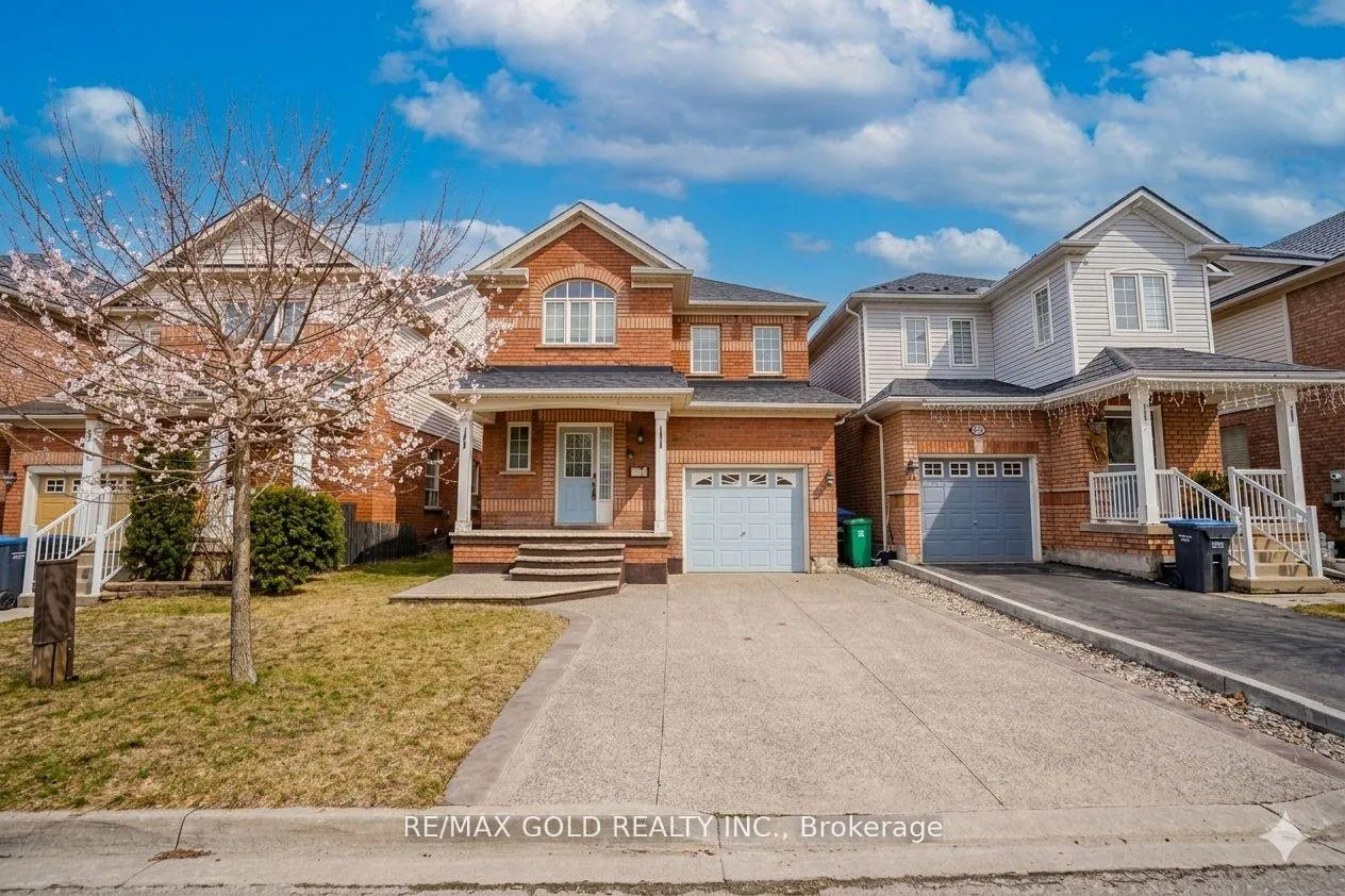 Photo 1 of 25 Spencer Drive, Brampton, Fletcher's Meadow — HOMEH