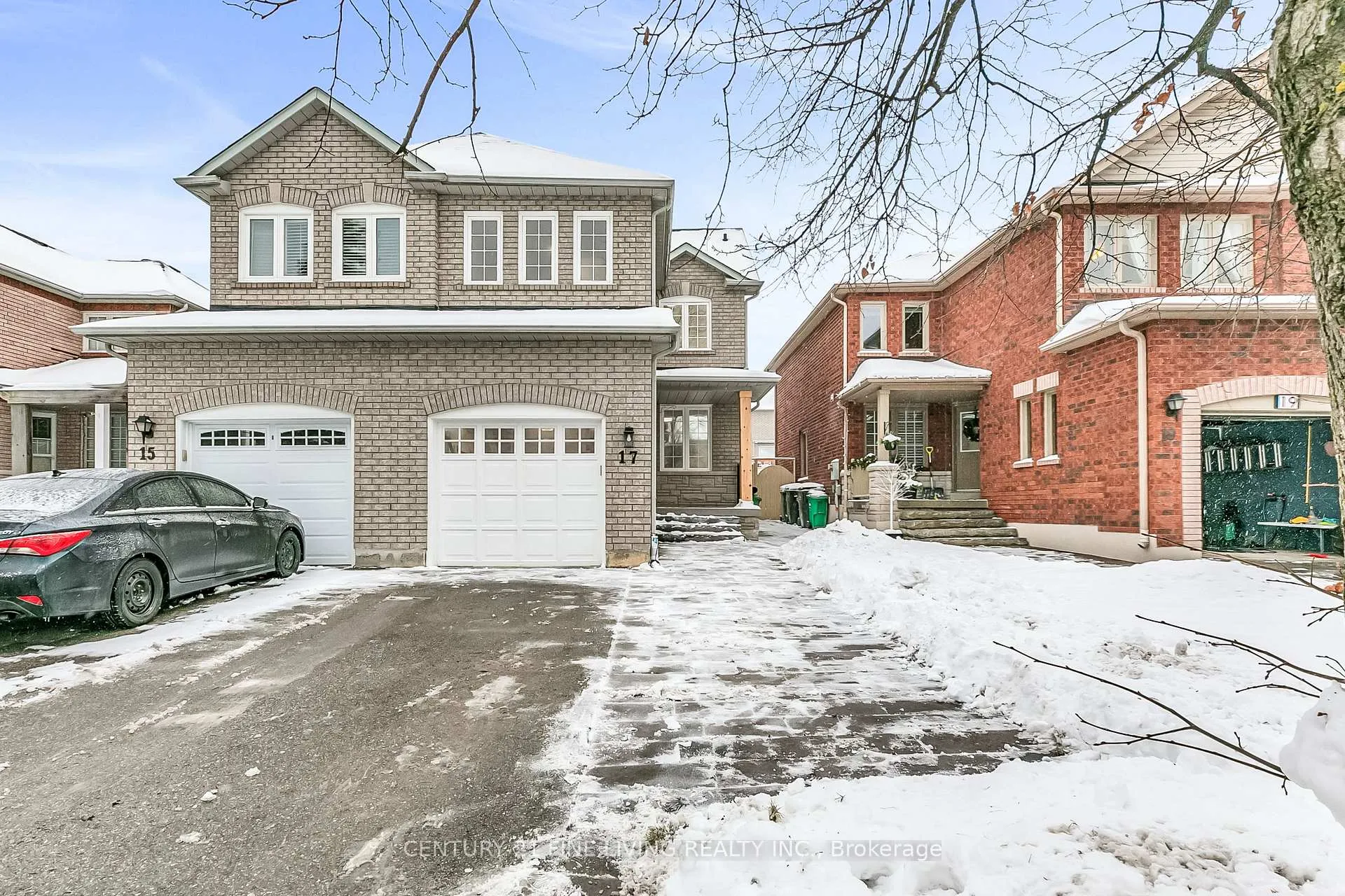 Photo 1 of 17 Wakely Boulevard, Caledon, Bolton West — HOMEH