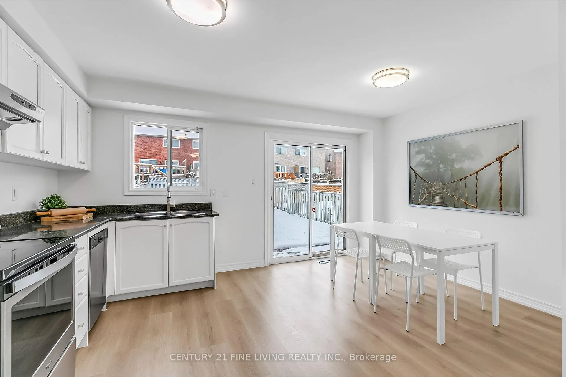 Photo 15 of 17 Wakely Boulevard, Caledon, Bolton West — HOMEH